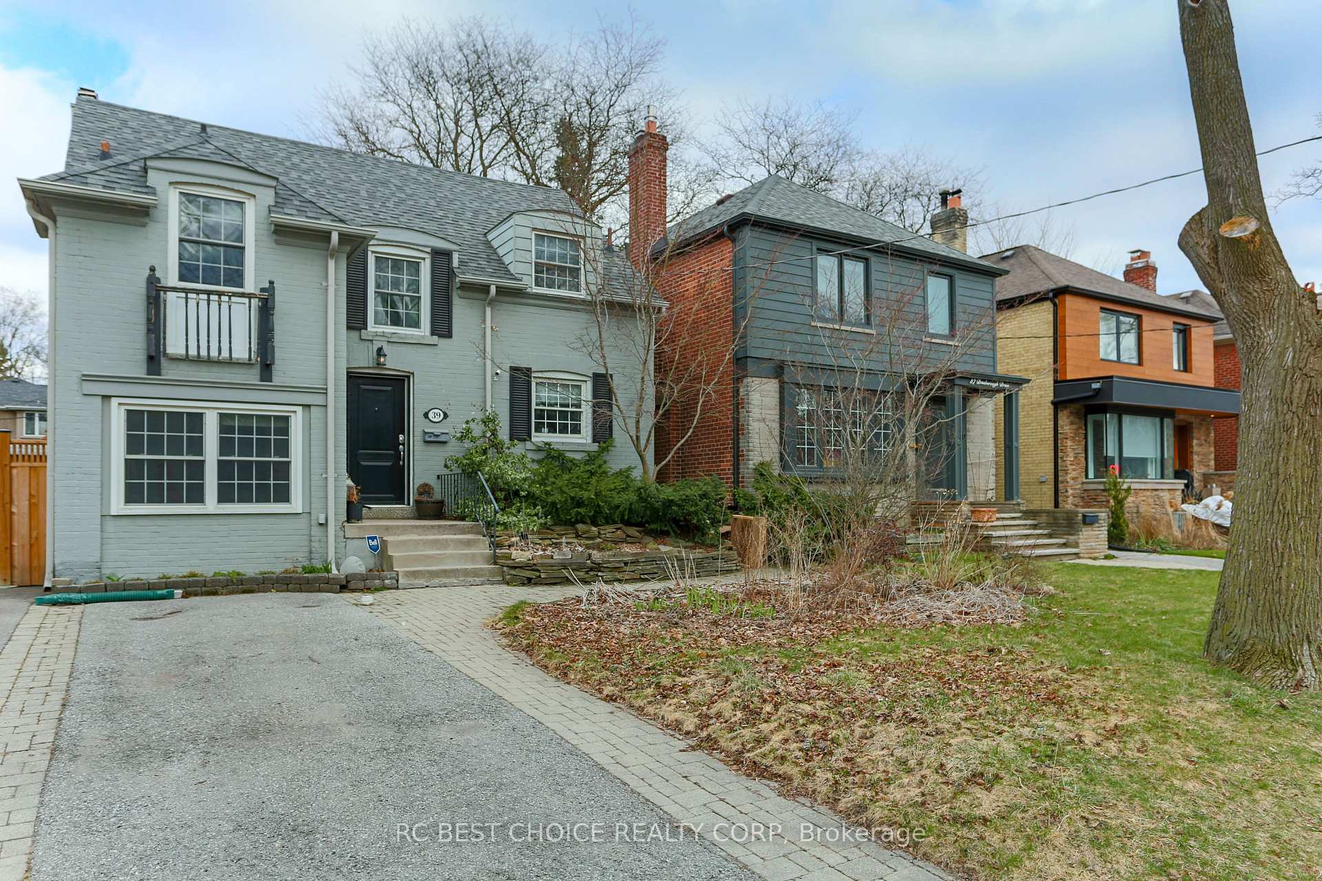 Photo 28 of 39 Bessborough Drive, Toronto, Leaside — HOMEH