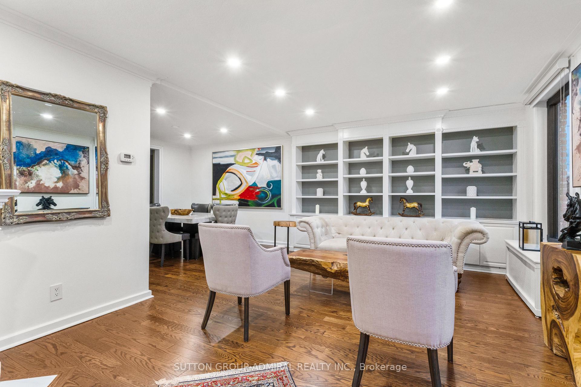 Photo 3 of 298 Bessborough Drive, Toronto, Leaside — HOMEH