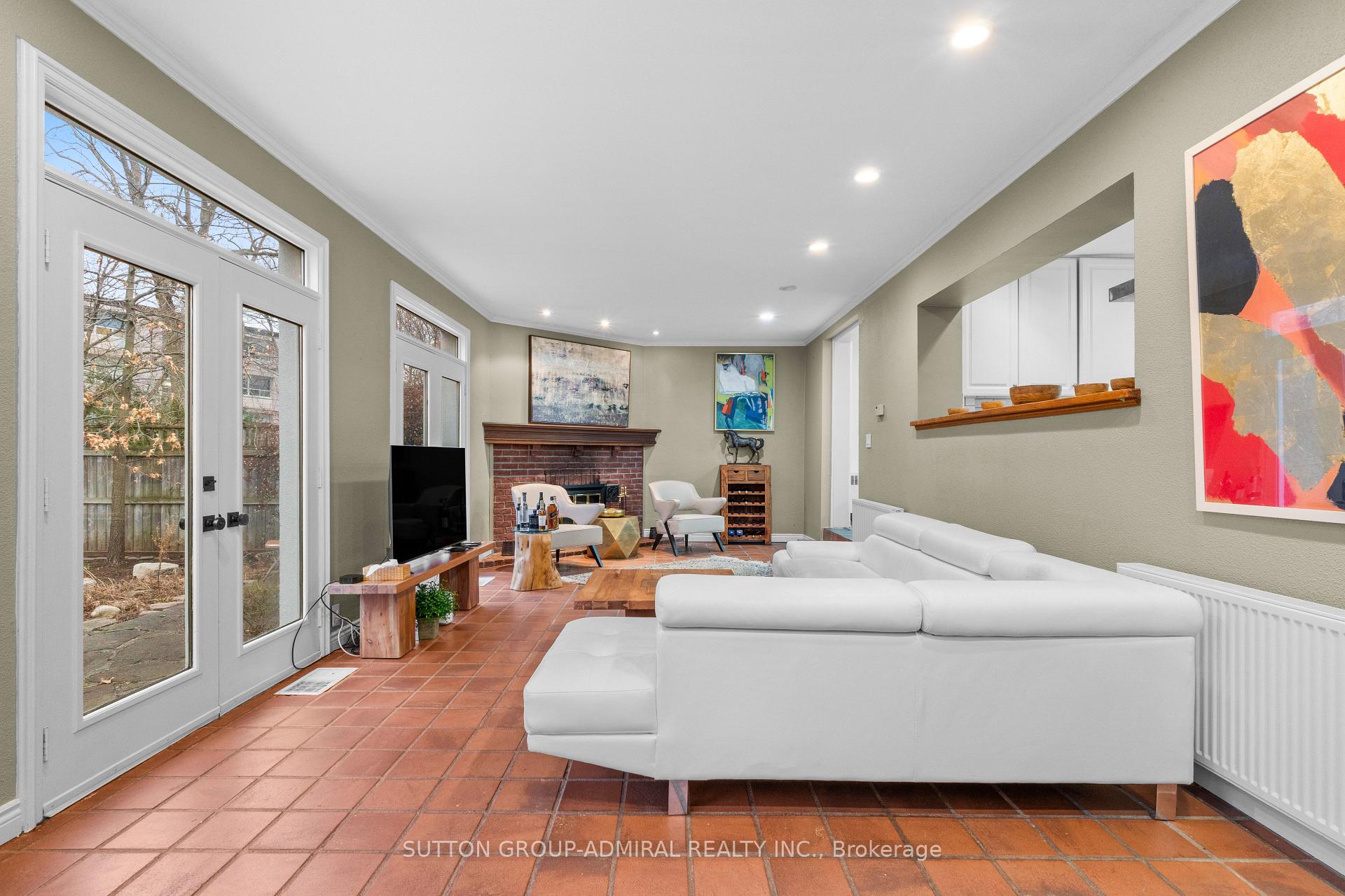 Photo 14 of 298 Bessborough Drive, Toronto, Leaside — HOMEH
