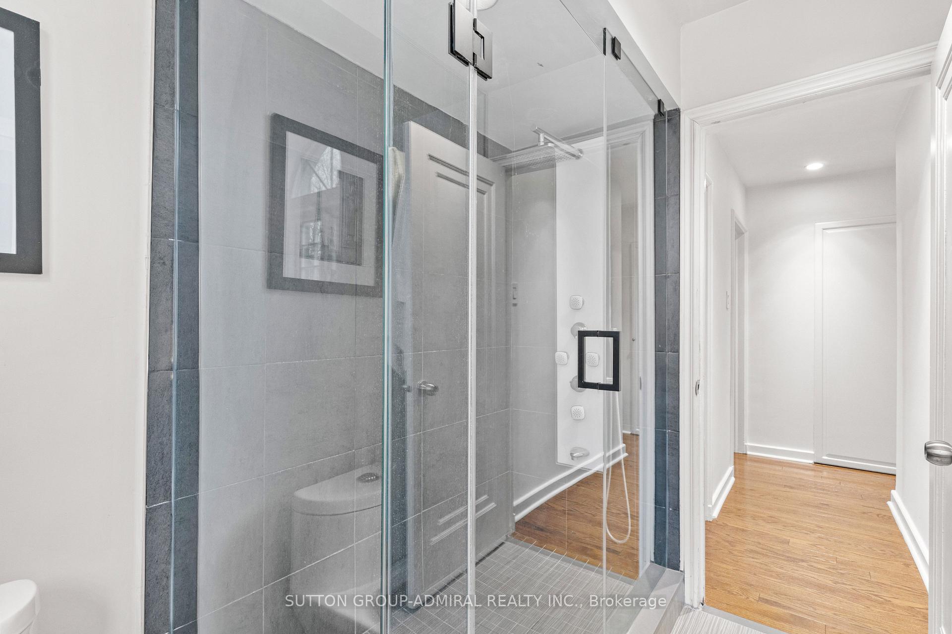 Photo 31 of 298 Bessborough Drive, Toronto, Leaside — HOMEH