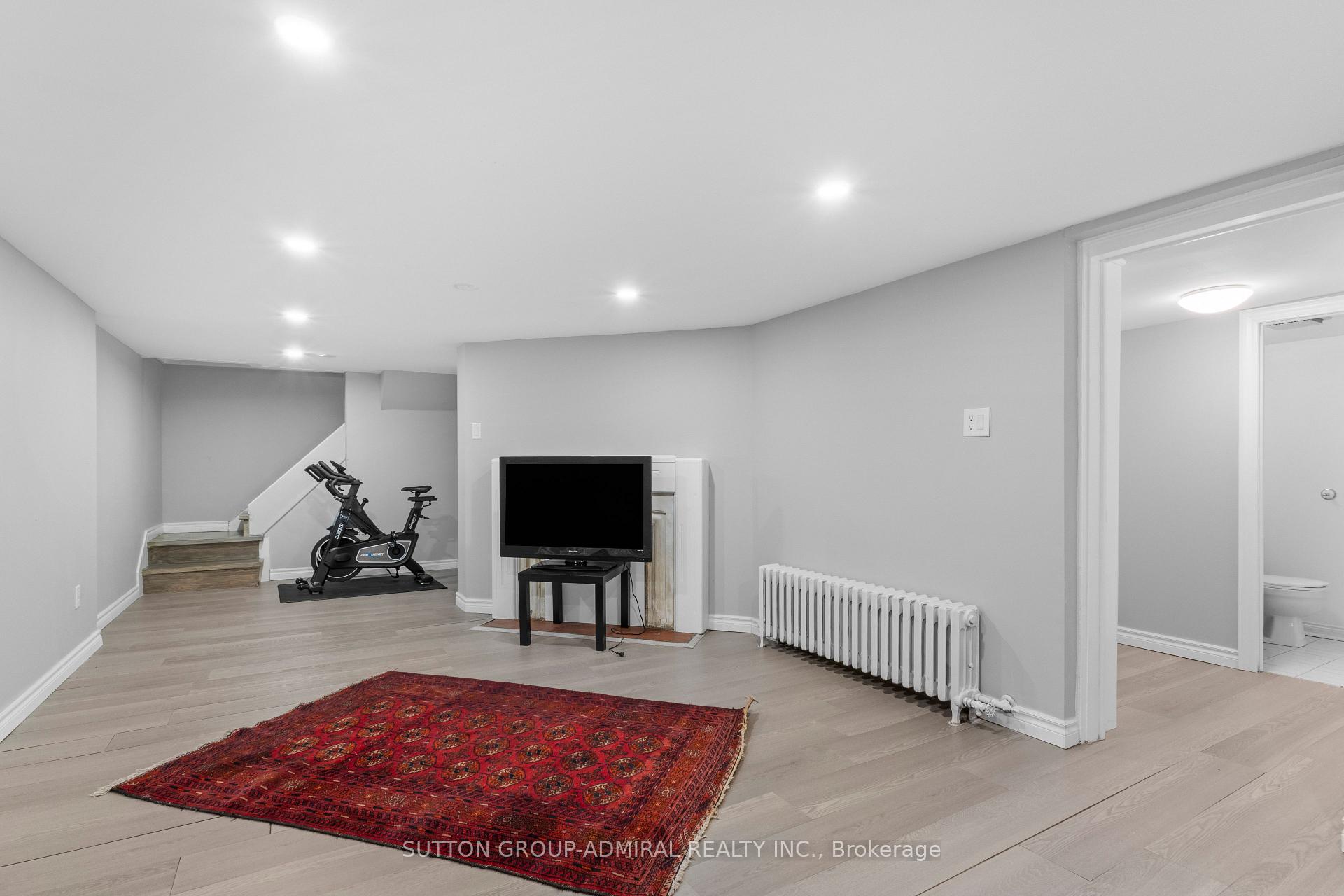 Photo 34 of 298 Bessborough Drive, Toronto, Leaside — HOMEH