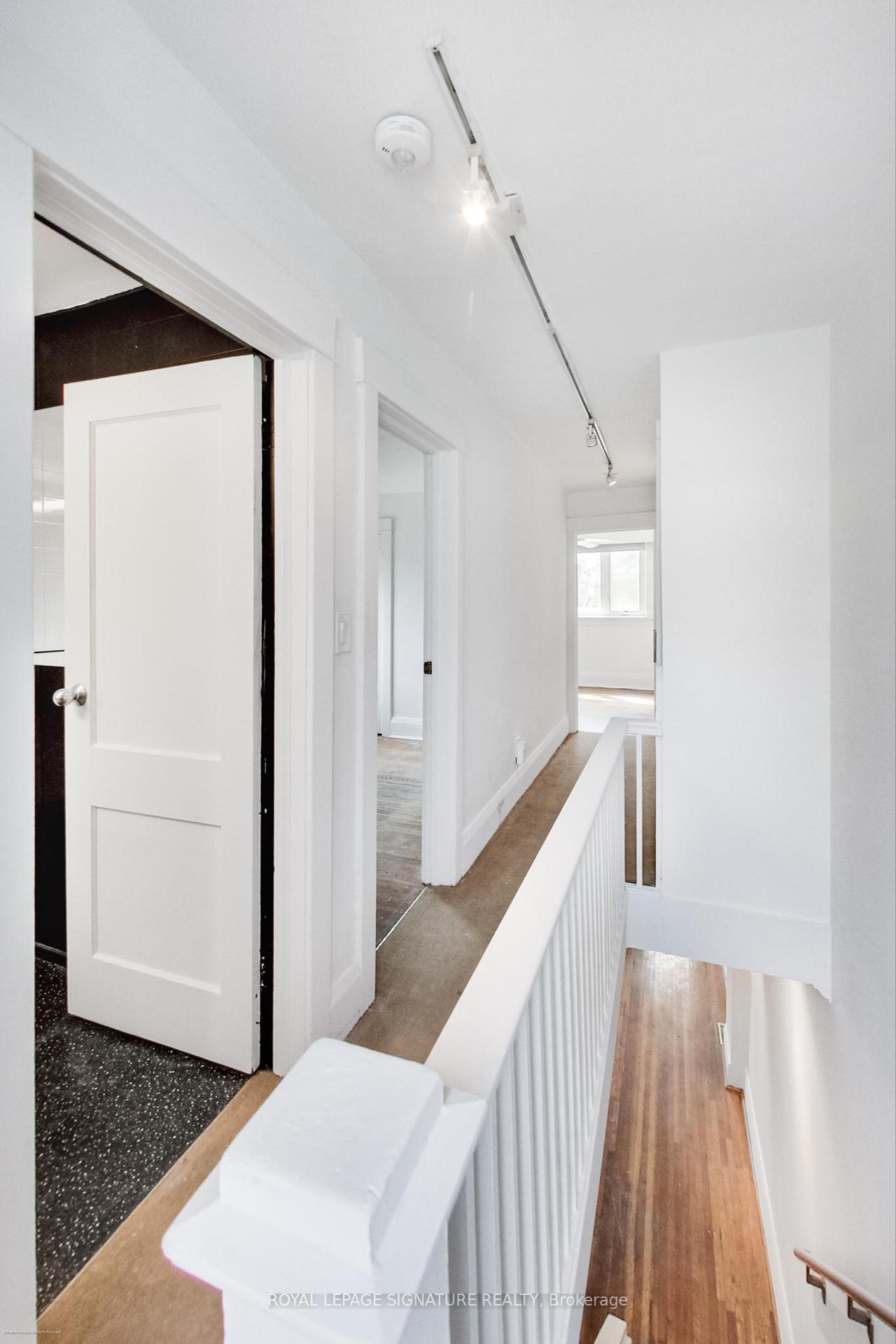 Photo 17 of 5 Forsyth Road, Toronto, Mount Pleasant East — HOMEH