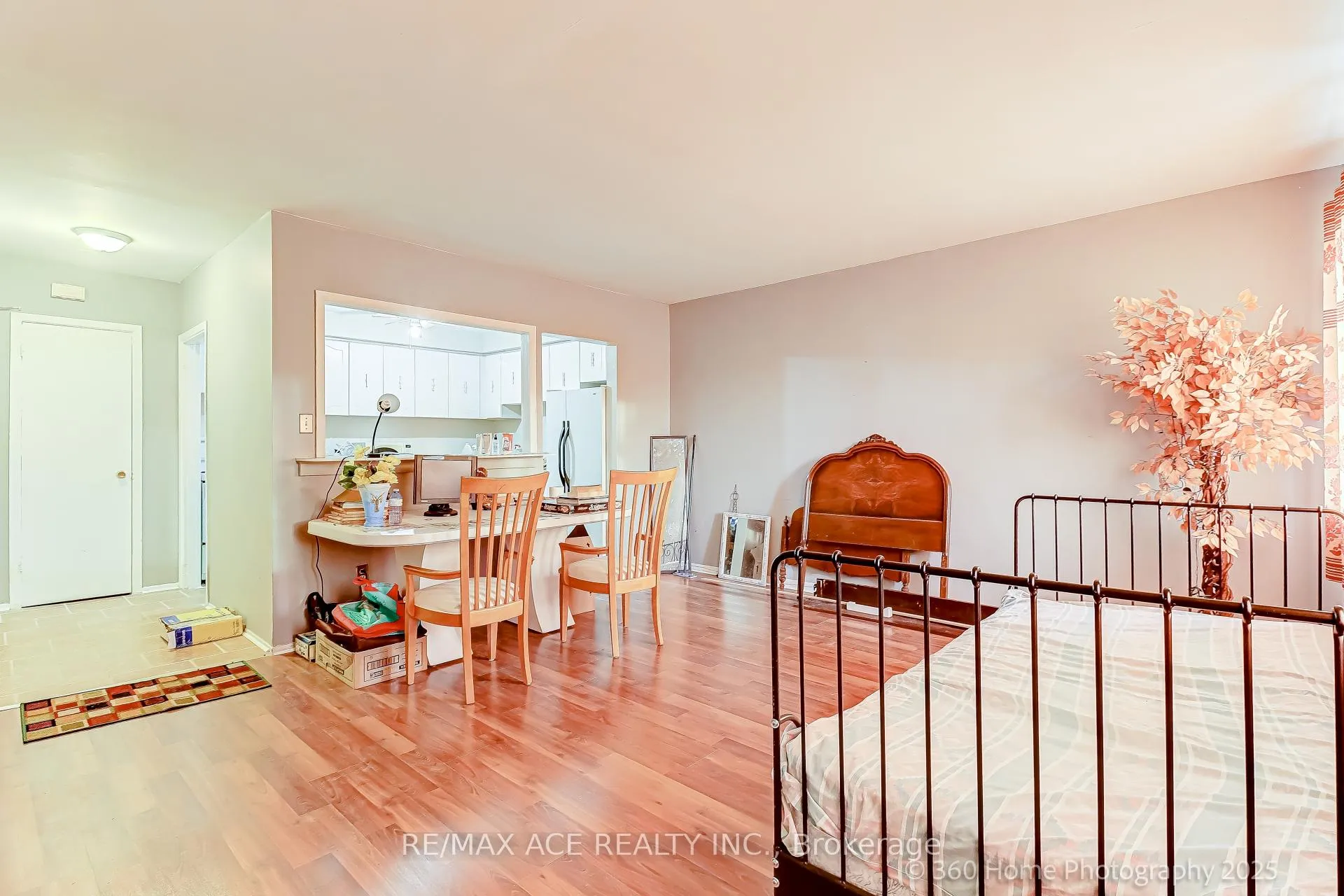 Photo 4 of Unit D, 428 Dawes Road, Toronto, O'Connor-Parkview — HOMEH