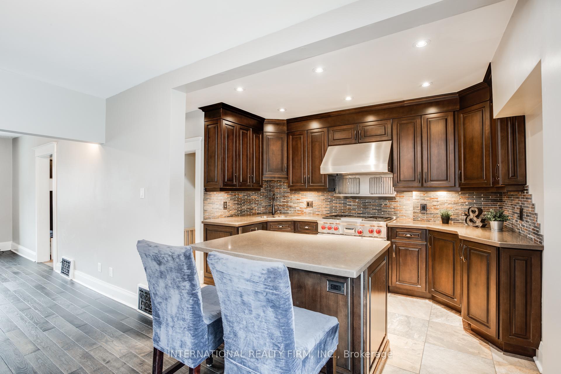 Photo 7 of 109 Monarch Park Avenue, Toronto, Greenwood-Coxwell — HOMEH