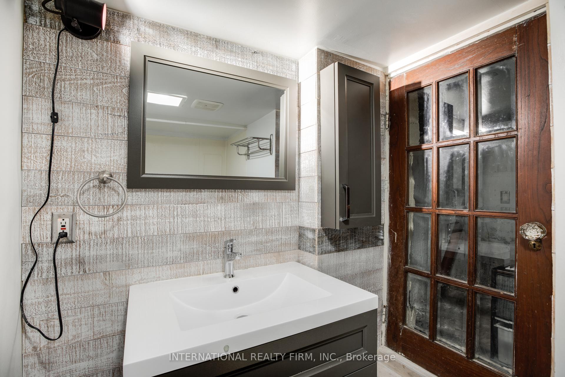 Photo 48 of 109 Monarch Park Avenue, Toronto, Greenwood-Coxwell — HOMEH