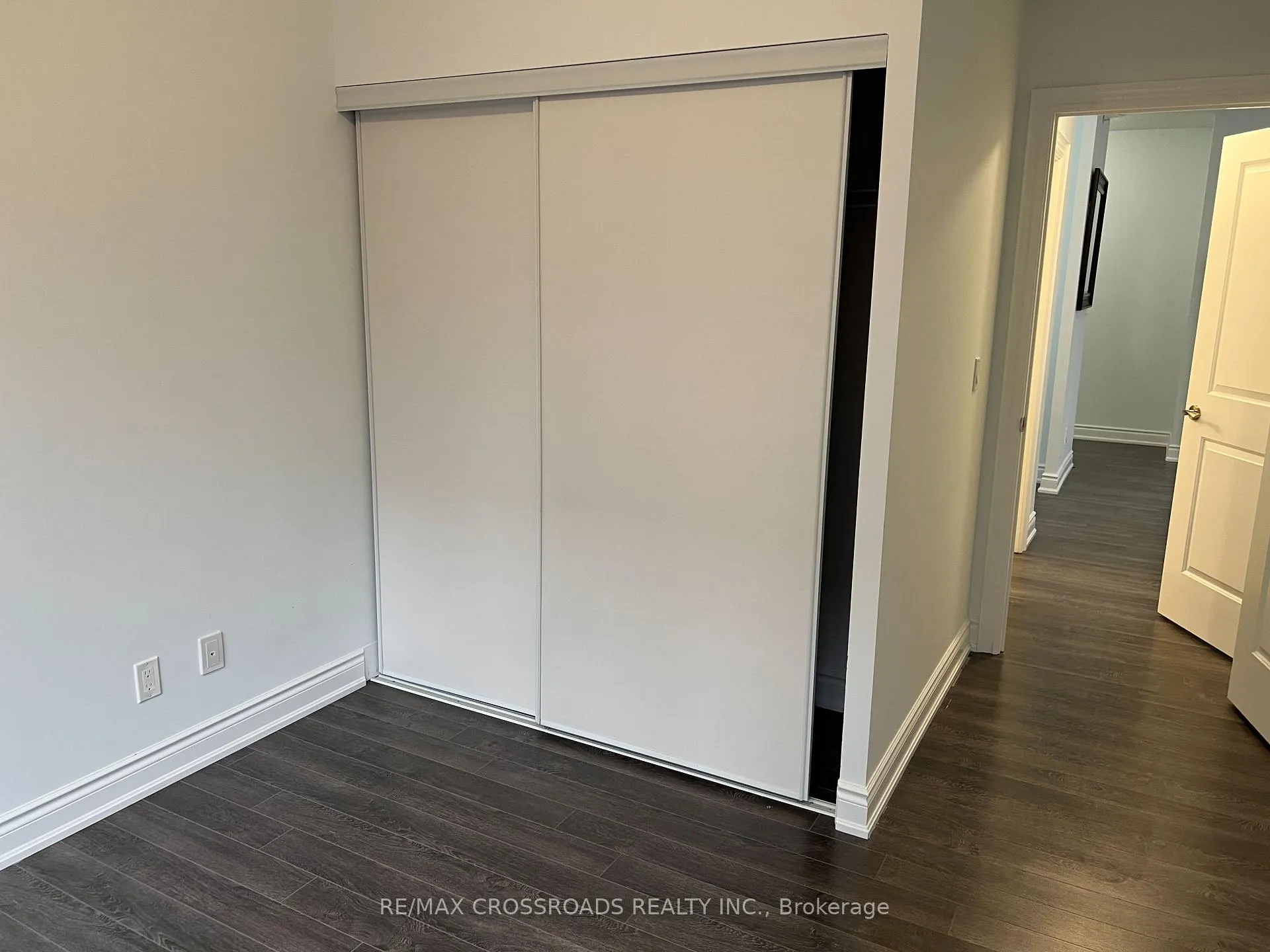 Photo 16 of Unit 502, 38 Cedarland Drive, Markham, Unionville — HOMEH