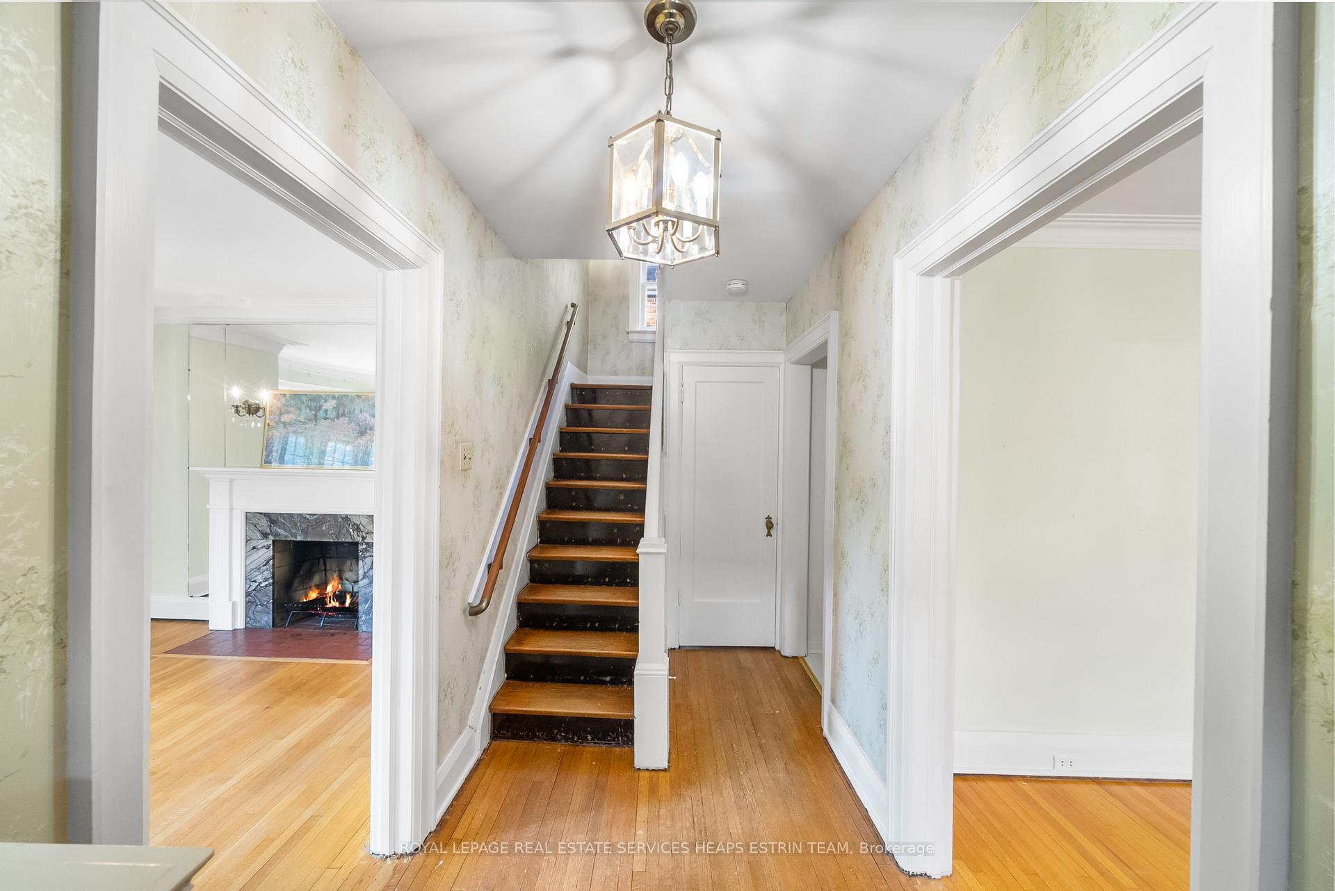Photo 2 of 85 McRae Drive, Toronto, Leaside — HOMEH