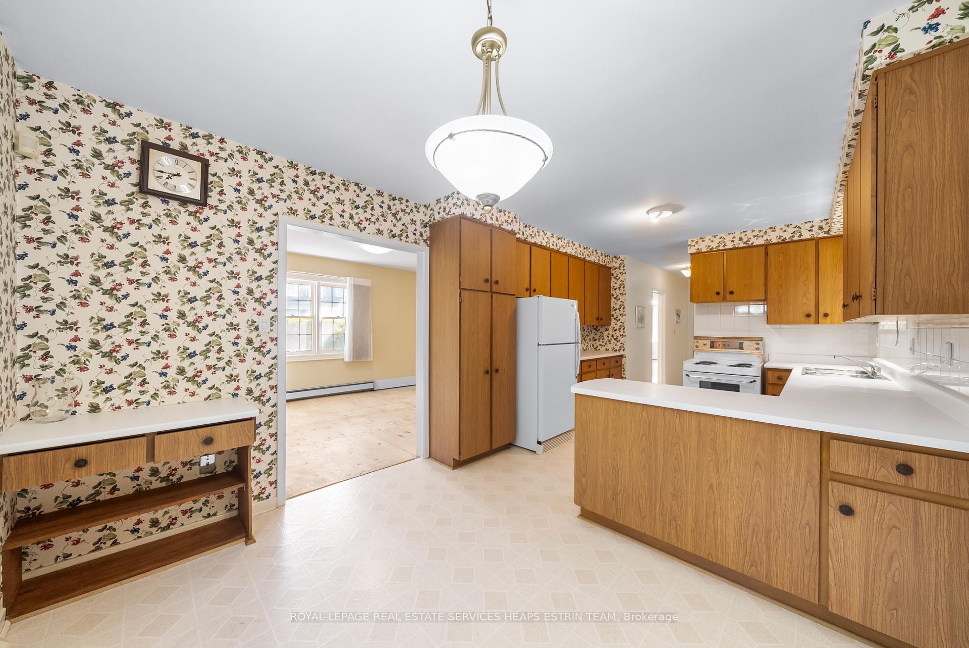 Photo 12 of 85 McRae Drive, Toronto, Leaside — HOMEH