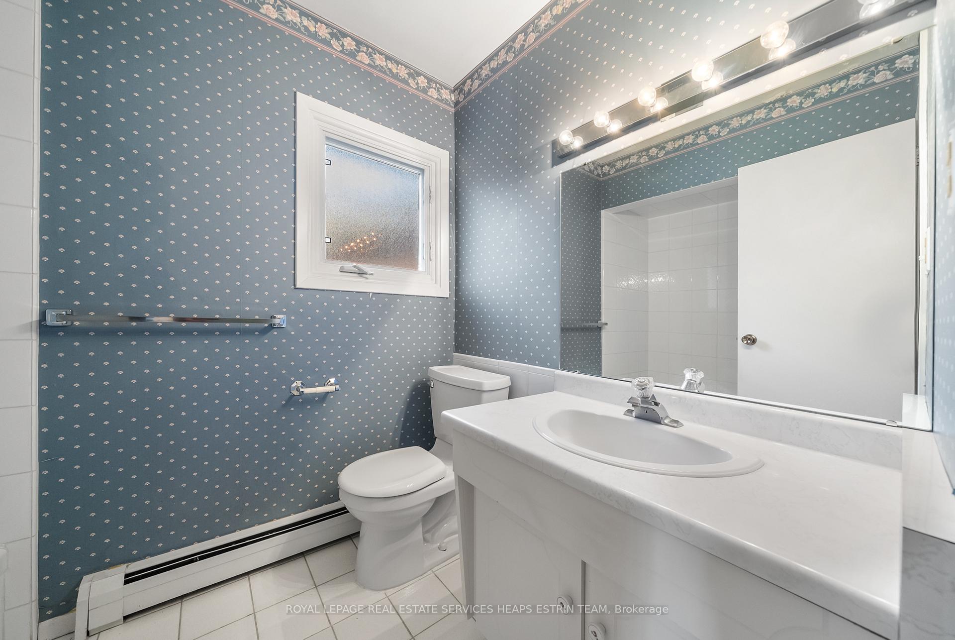 Photo 24 of 85 McRae Drive, Toronto, Leaside — HOMEH