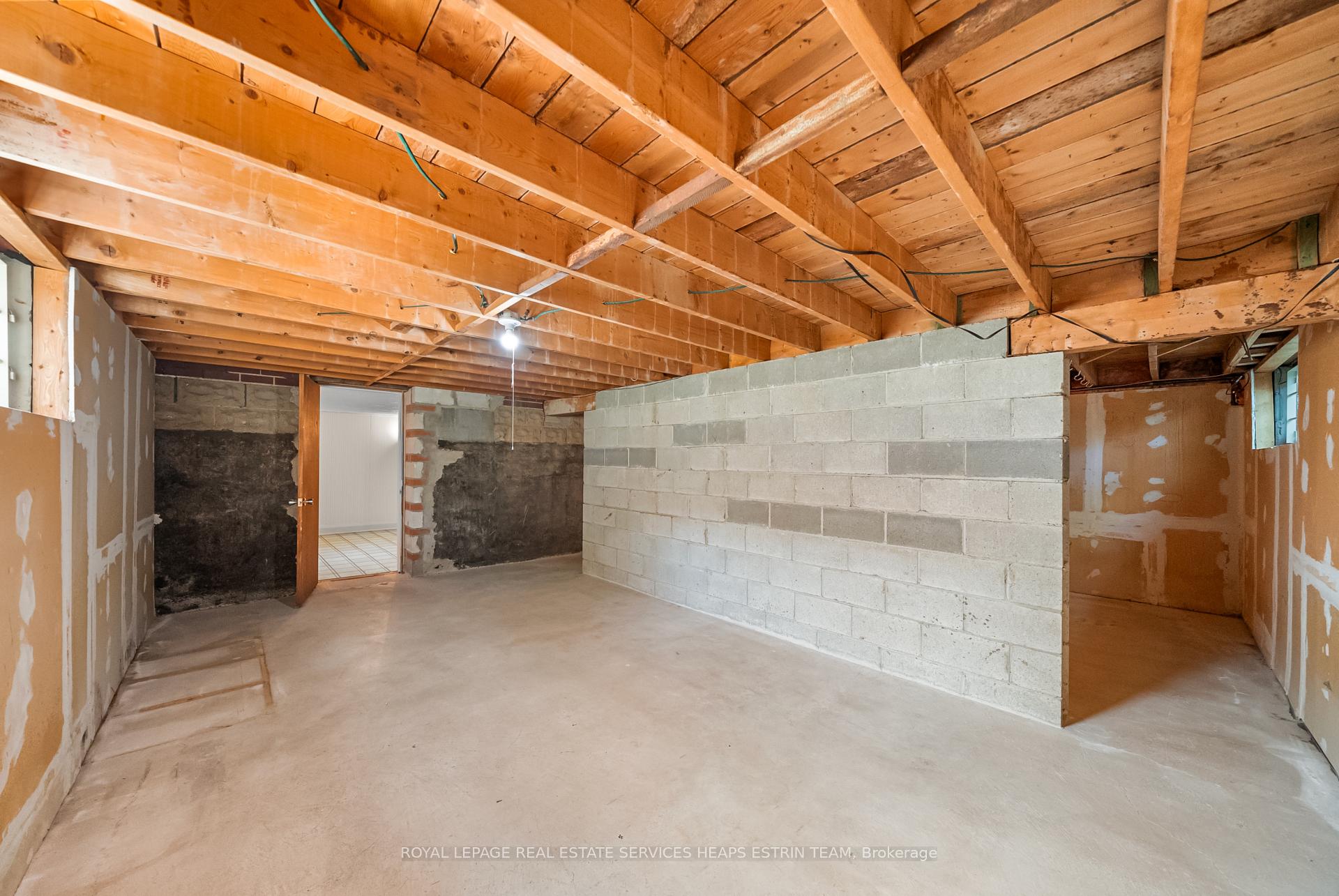 Photo 26 of 85 McRae Drive, Toronto, Leaside — HOMEH