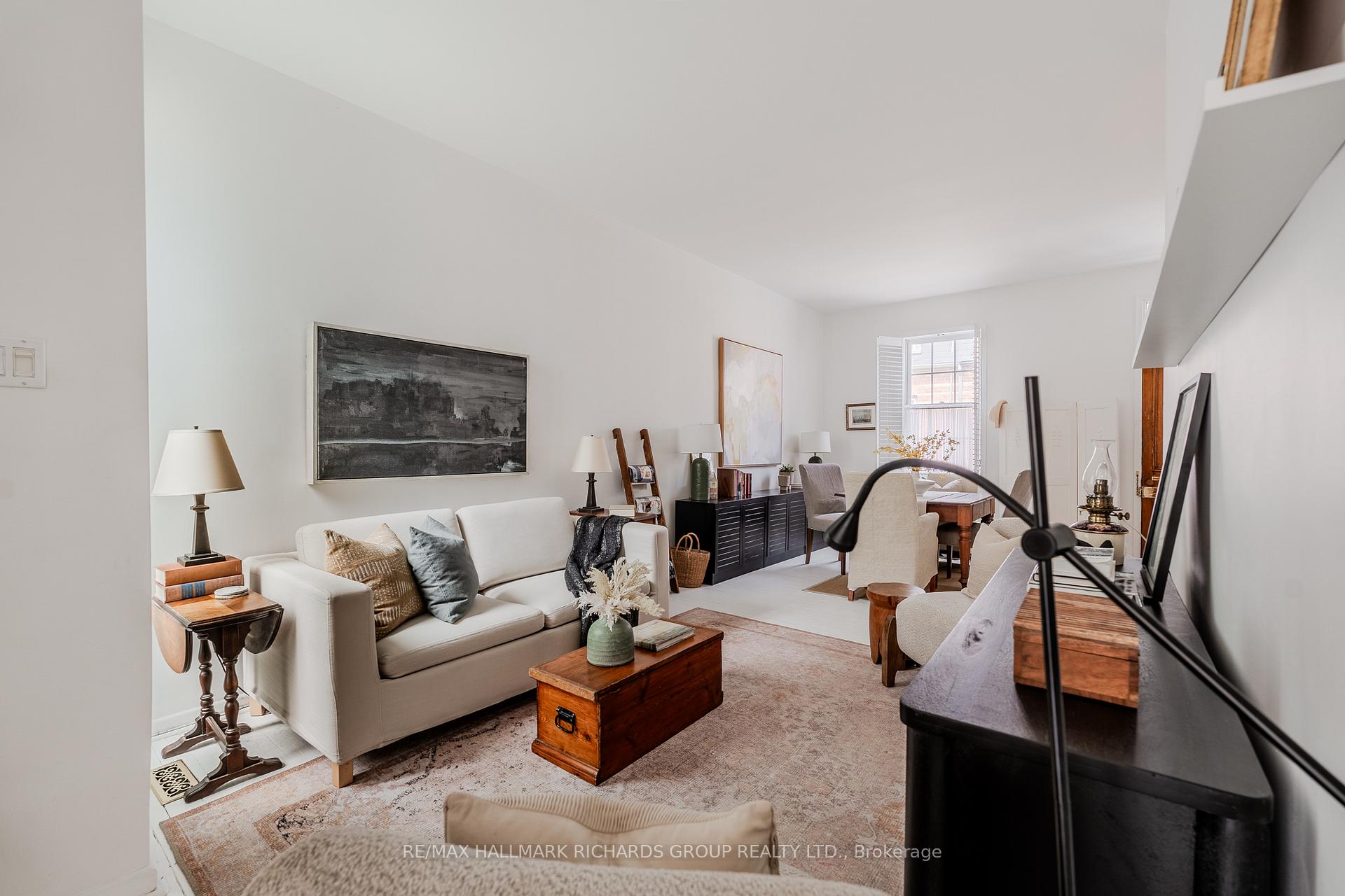 Photo 13 of 11 Alpha Avenue, Toronto, Cabbagetown-South St. James Town — HOMEH
