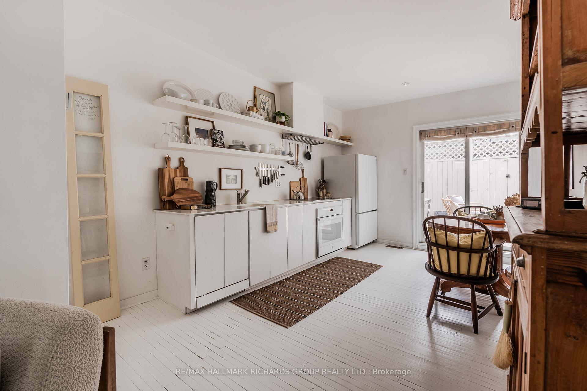 Photo 15 of 11 Alpha Avenue, Toronto, Cabbagetown-South St. James Town — HOMEH