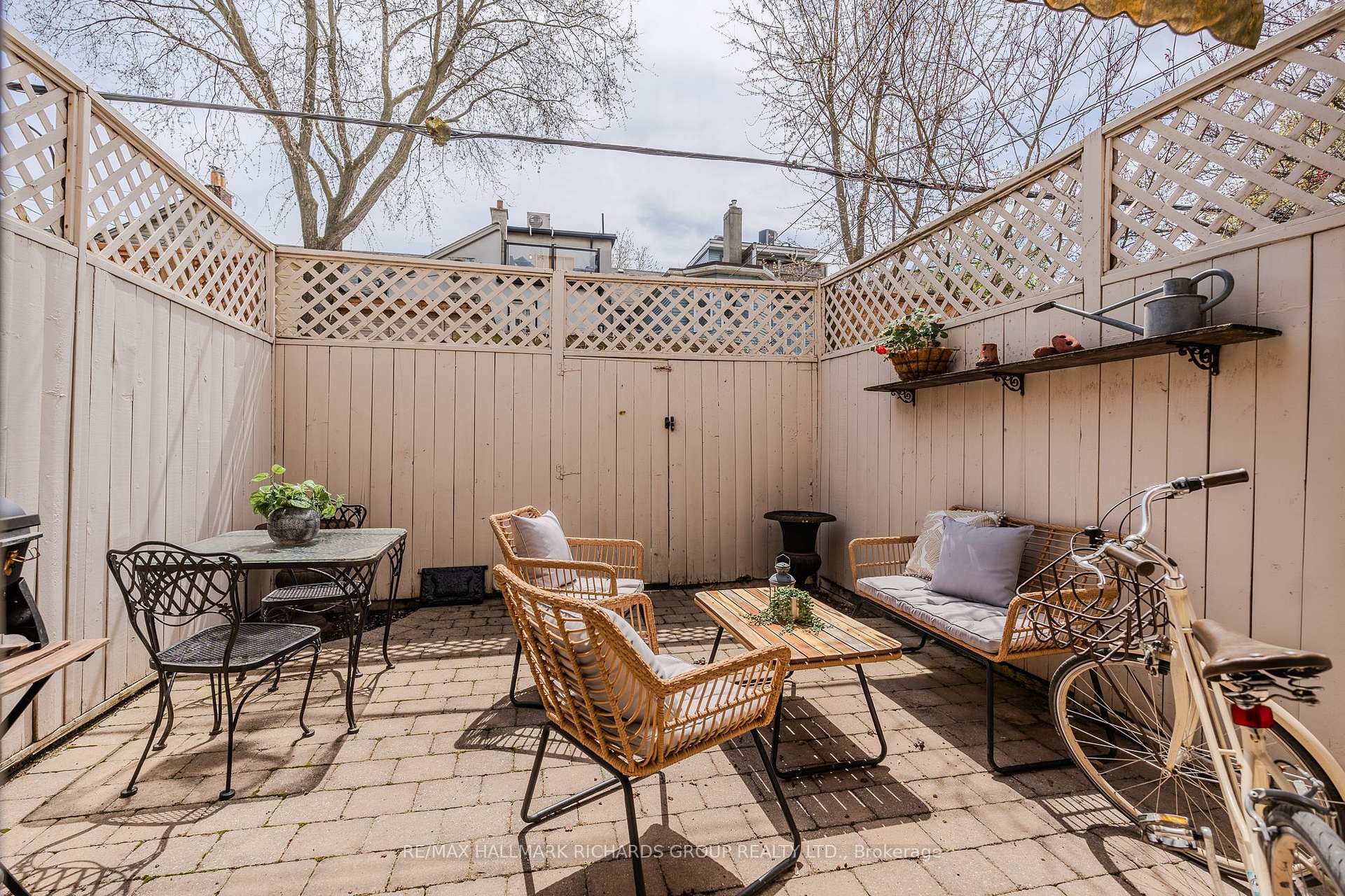 Photo 23 of 11 Alpha Avenue, Toronto, Cabbagetown-South St. James Town — HOMEH