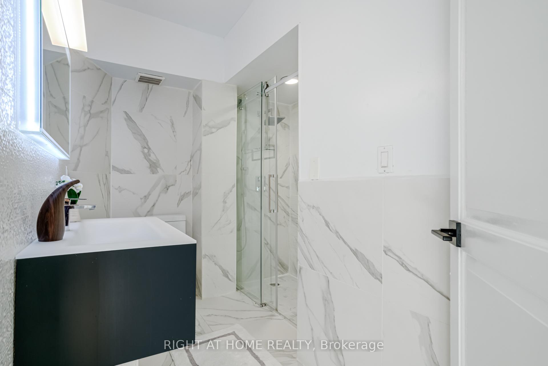 Photo 21 of 84 Boultbee Avenue, Toronto, Blake-Jones — HOMEH