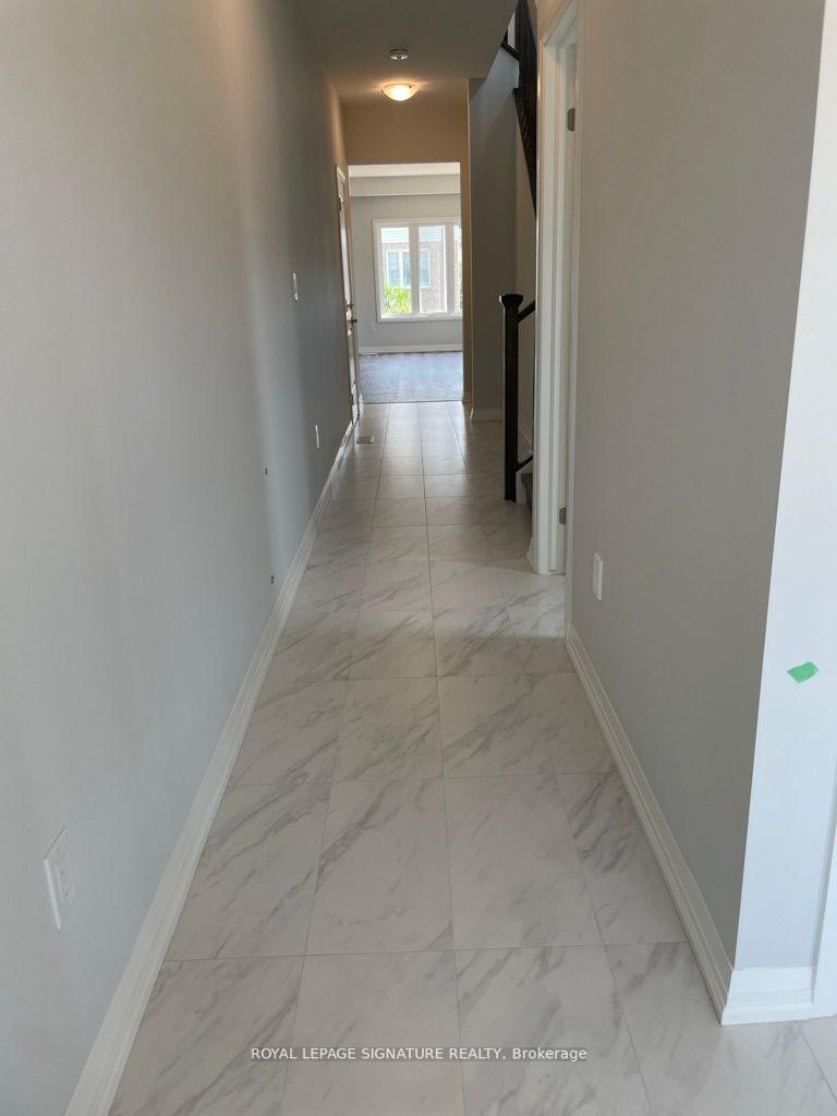 Photo 2 of 186 Bur Oak Drive, Thorold, Confederation Heights — HOMEH