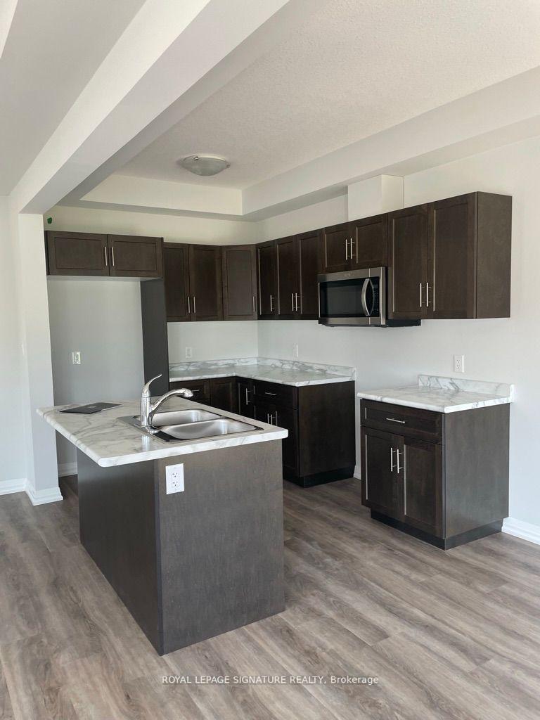Photo 10 of 186 Bur Oak Drive, Thorold, Confederation Heights — HOMEH