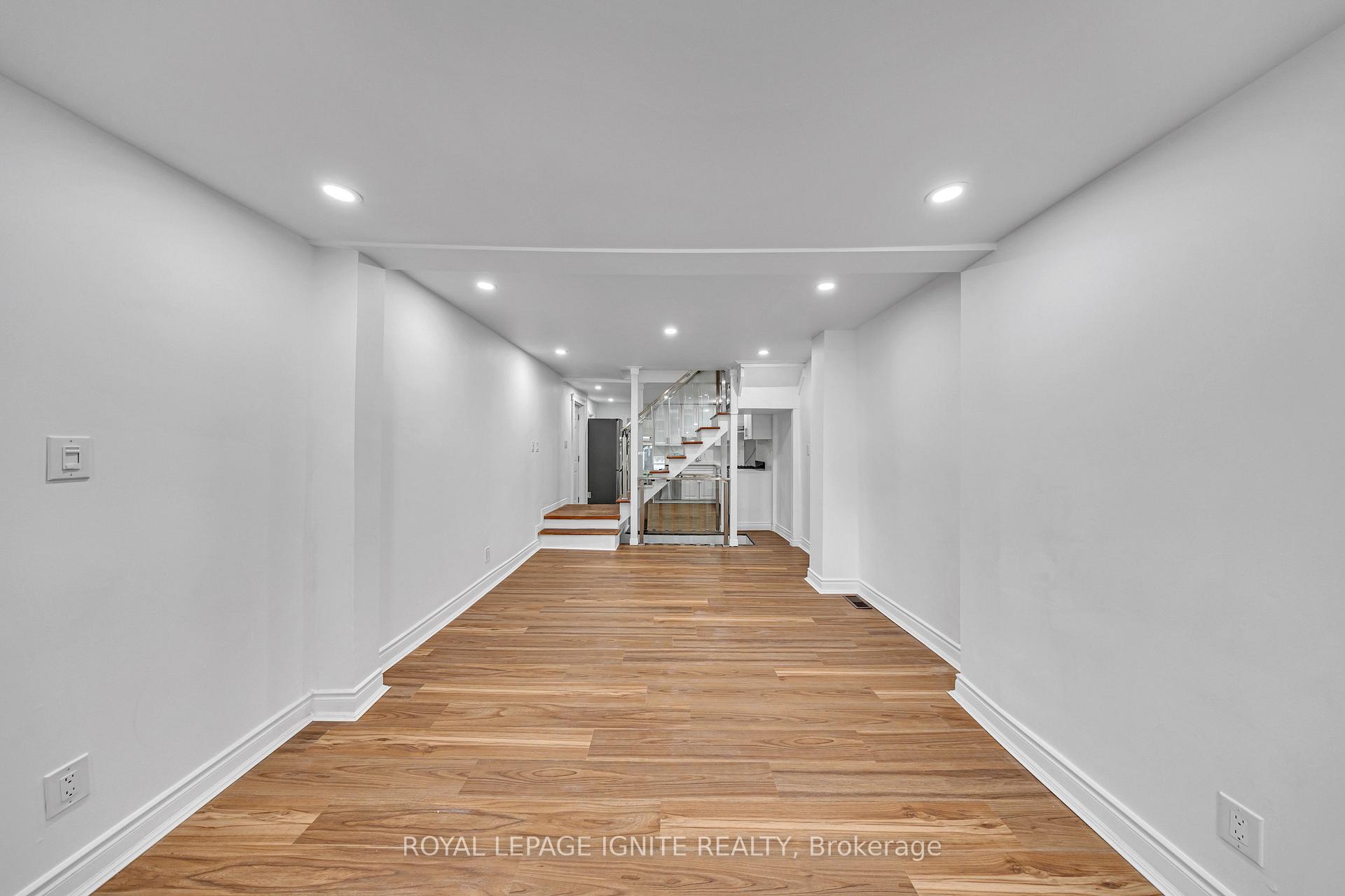 Photo 3 of 148 Barrington Avenue, Toronto, Crescent Town — HOMEH