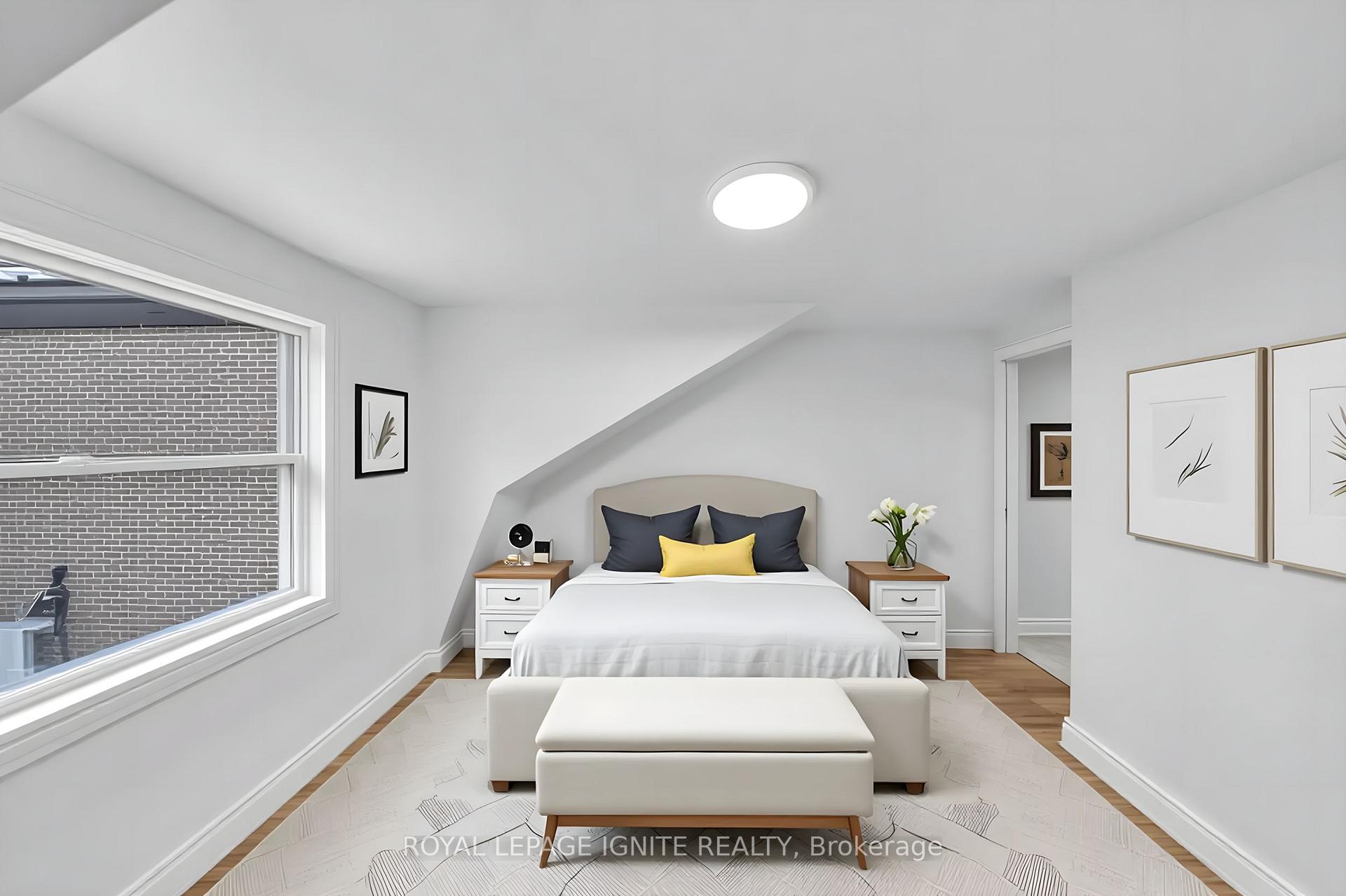 Photo 22 of 148 Barrington Avenue, Toronto, Crescent Town — HOMEH