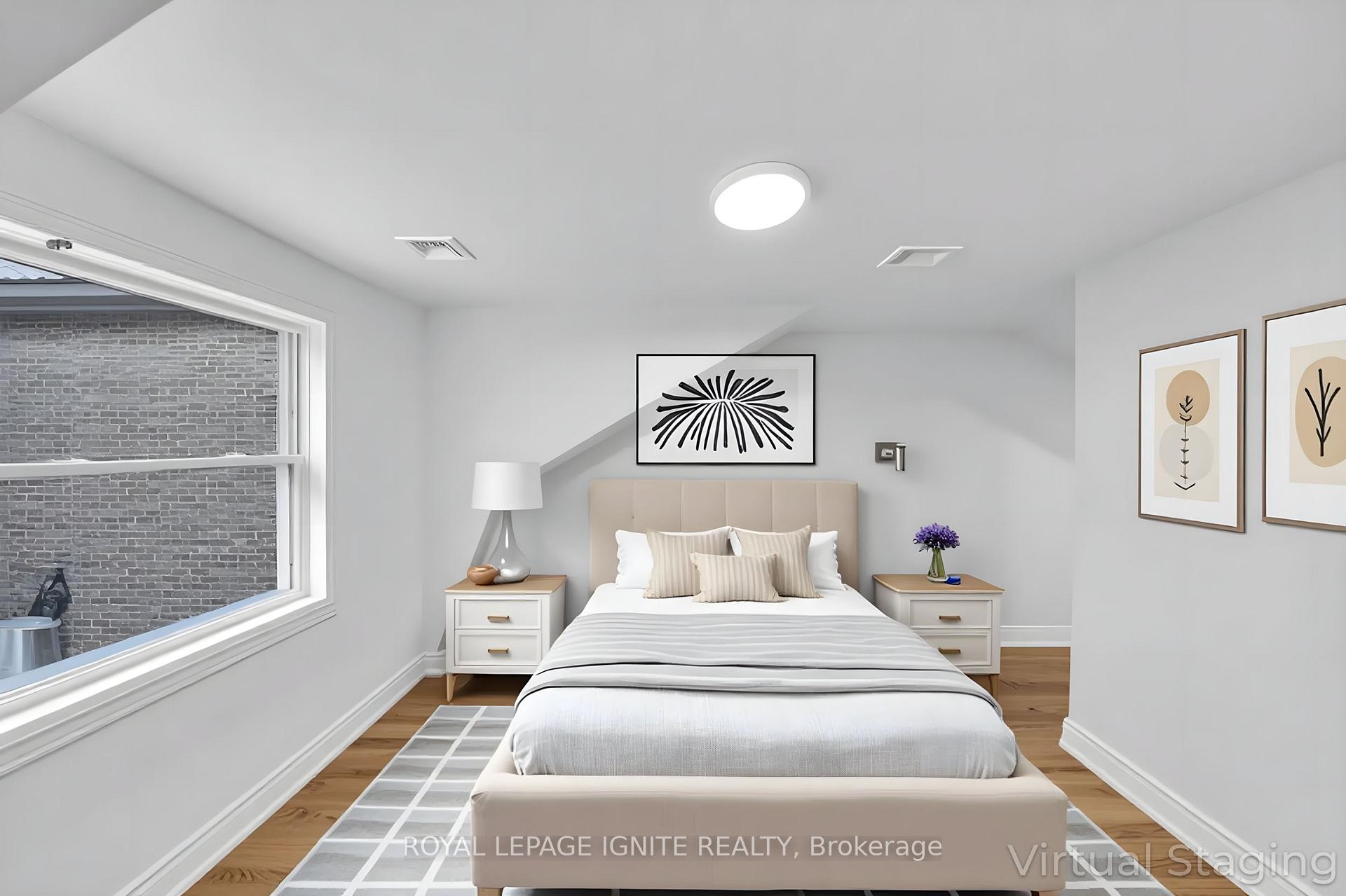 Photo 23 of 148 Barrington Avenue, Toronto, Crescent Town — HOMEH