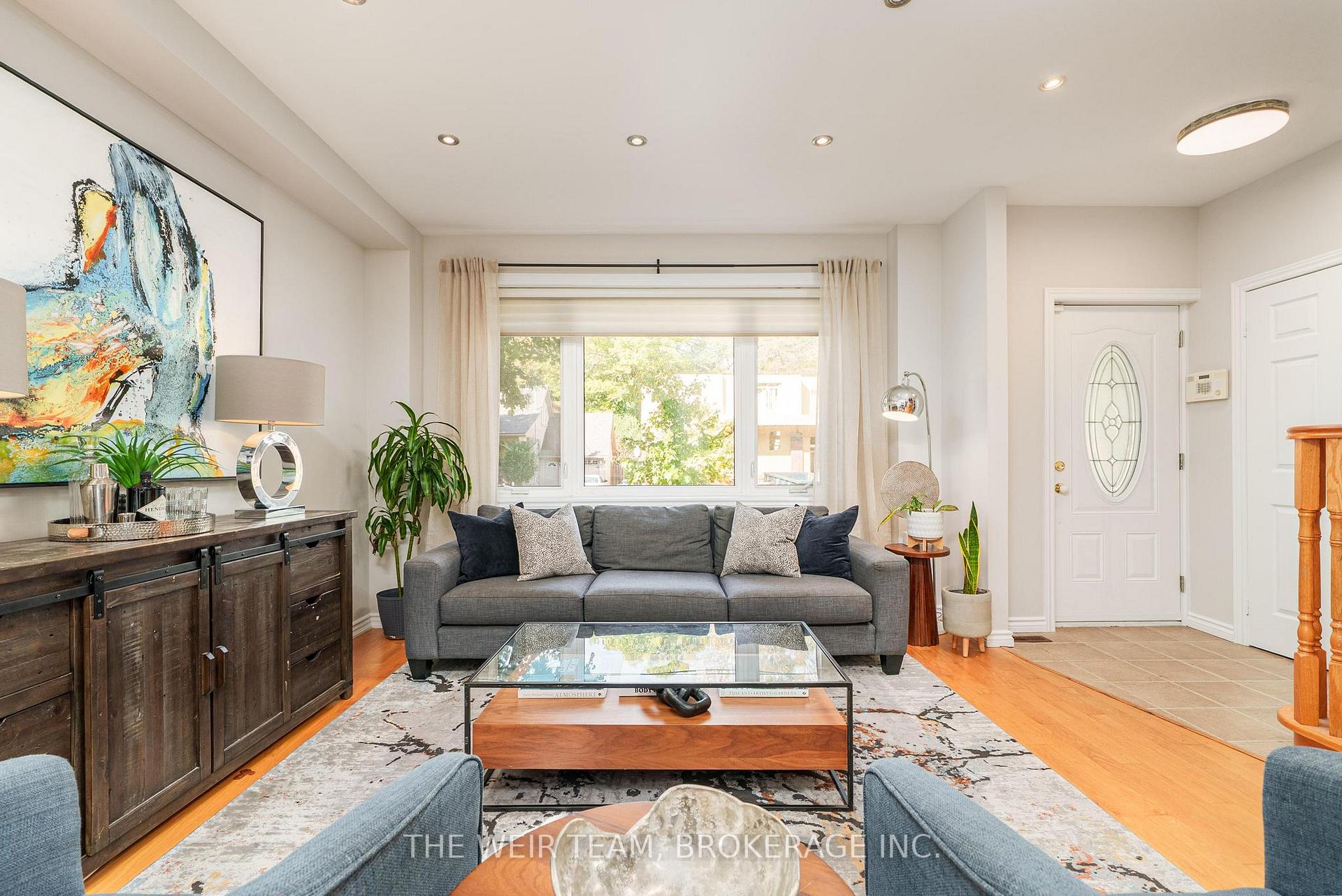 Photo 3 of 157 Ferris Road, Toronto, O'Connor-Parkview — HOMEH