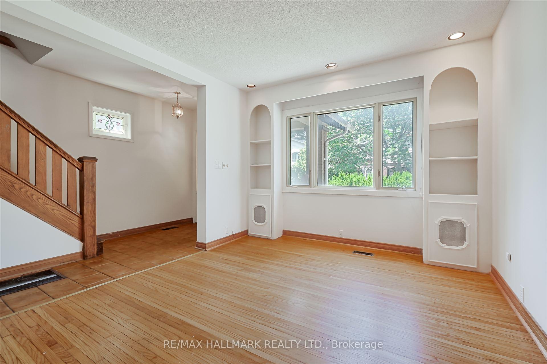 Photo 7 of 95 Corley Avenue, Toronto, East End-Danforth — HOMEH