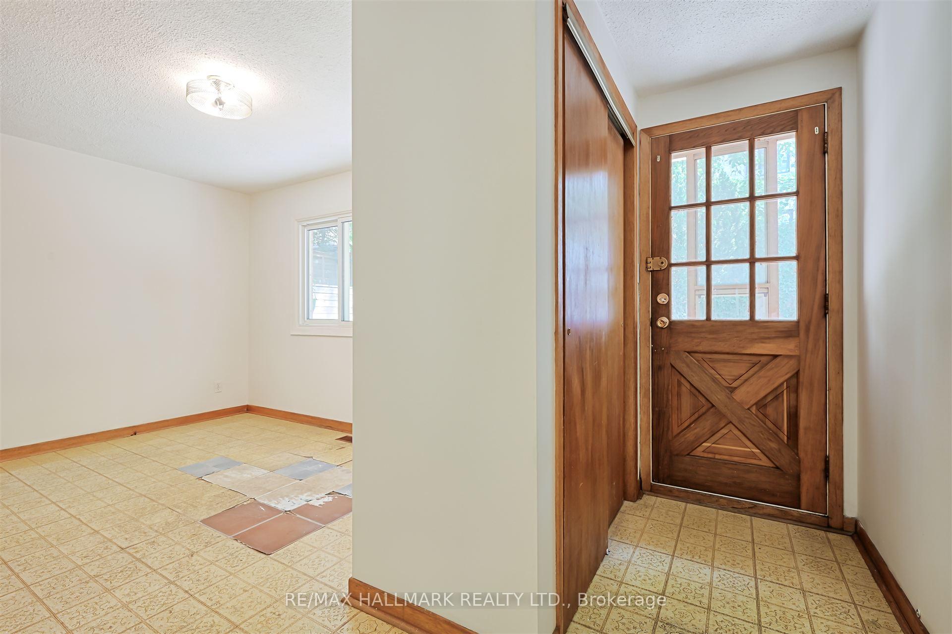 Photo 18 of 95 Corley Avenue, Toronto, East End-Danforth — HOMEH