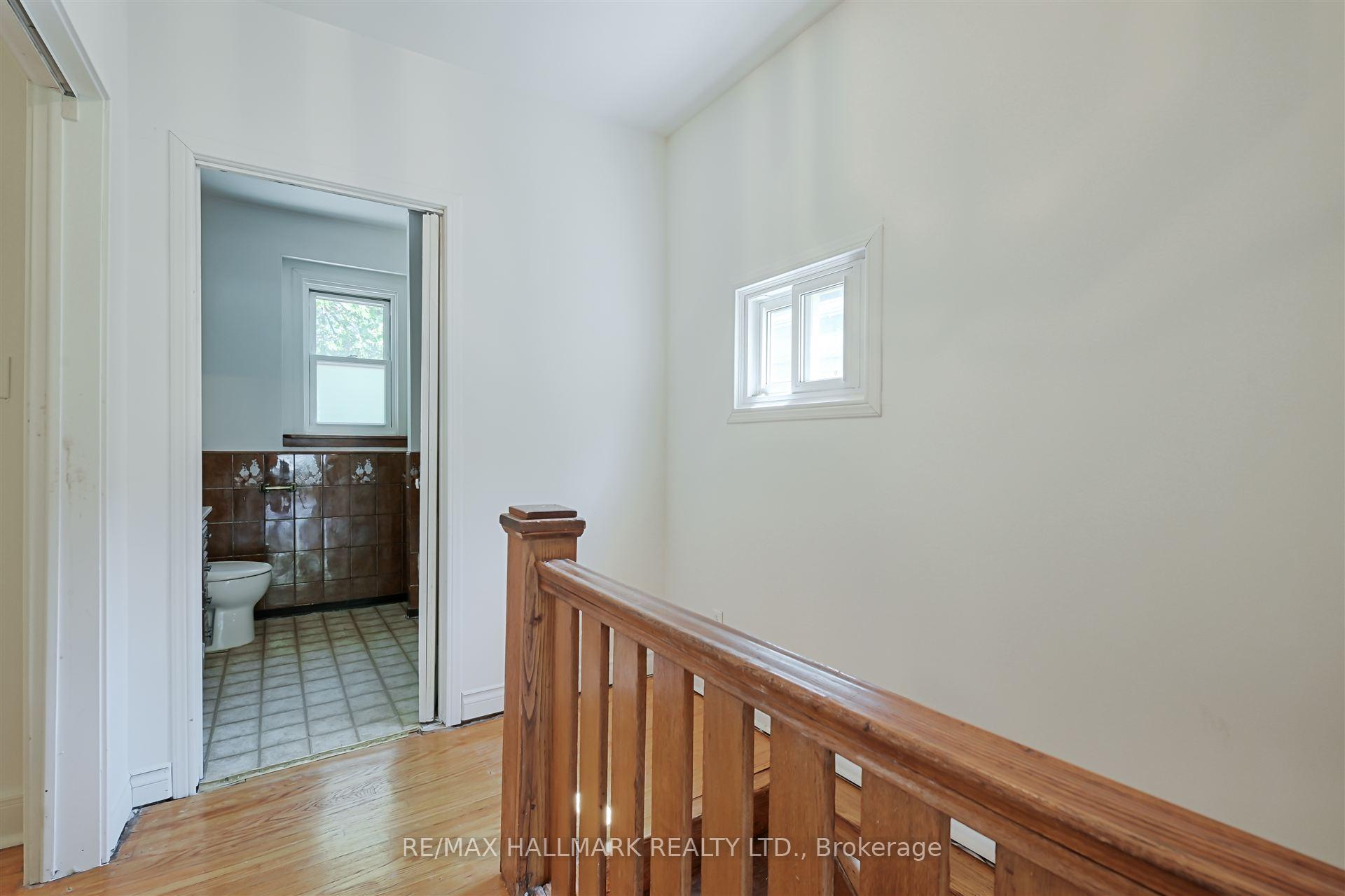Photo 19 of 95 Corley Avenue, Toronto, East End-Danforth — HOMEH