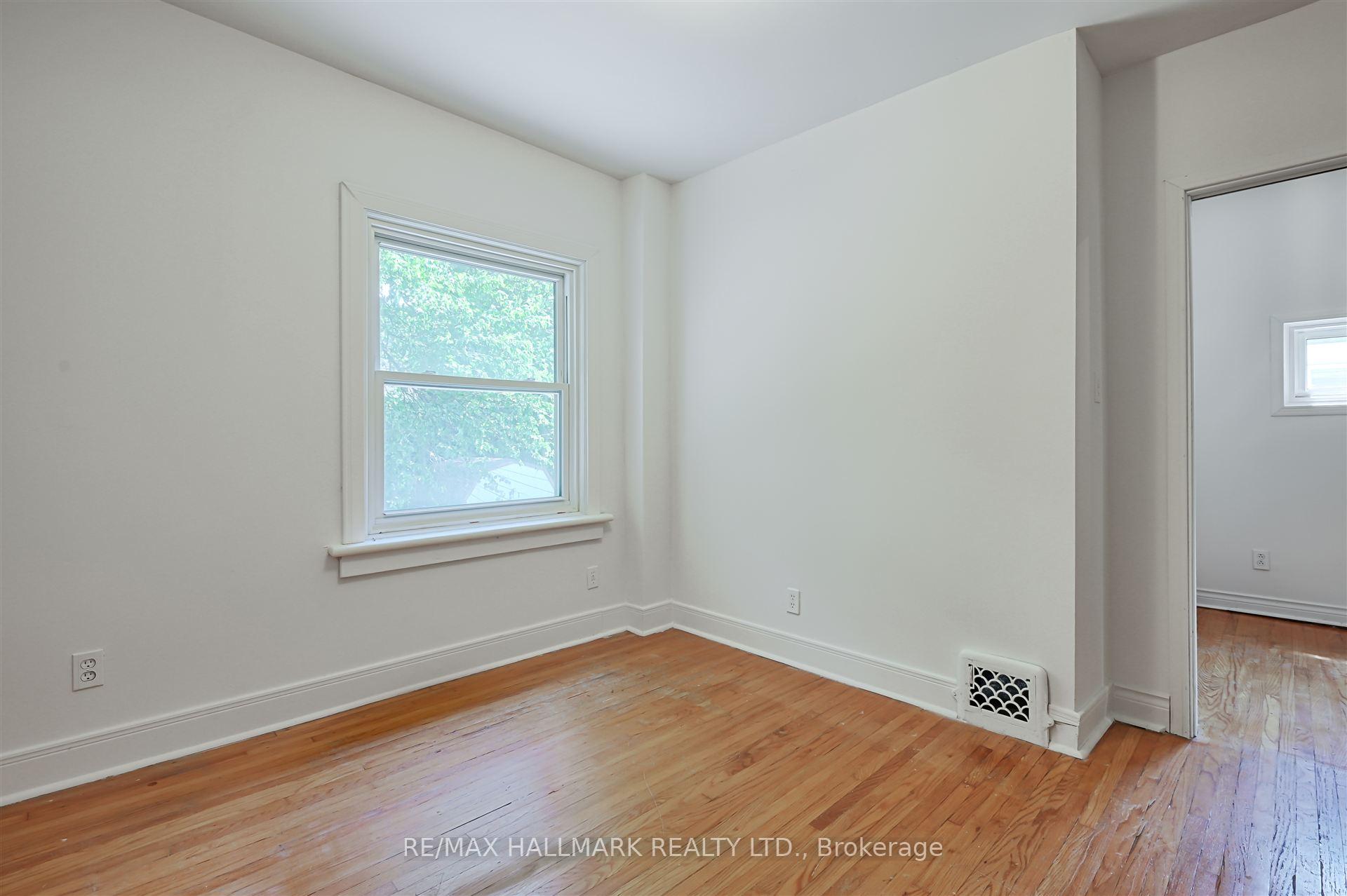 Photo 21 of 95 Corley Avenue, Toronto, East End-Danforth — HOMEH