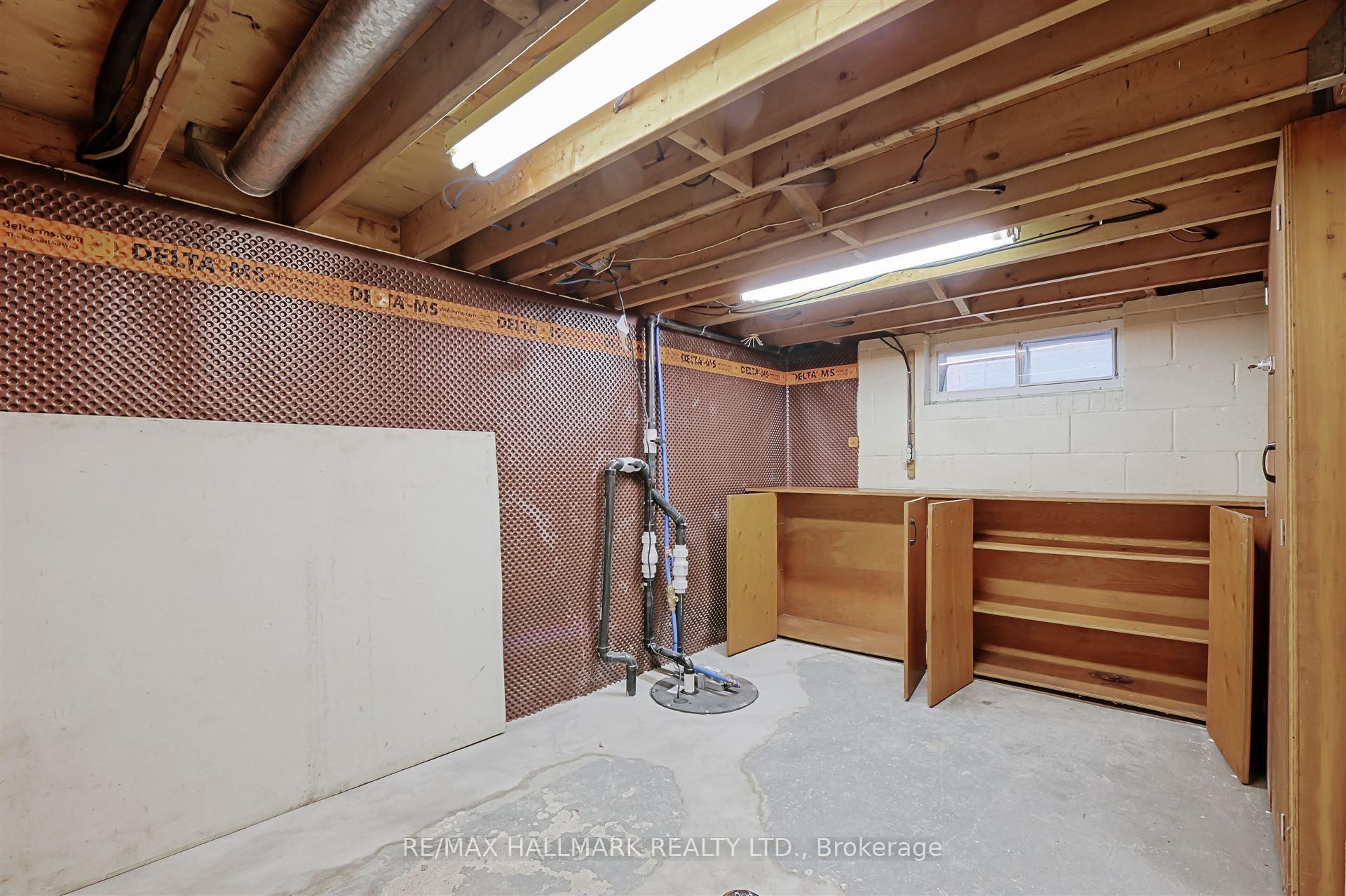 Photo 32 of 95 Corley Avenue, Toronto, East End-Danforth — HOMEH