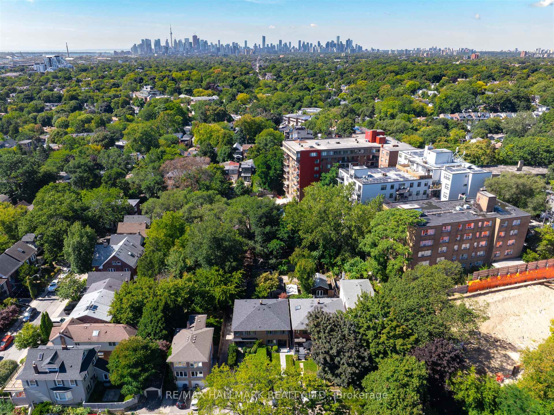 Photo 37 of 95 Corley Avenue, Toronto, East End-Danforth — HOMEH