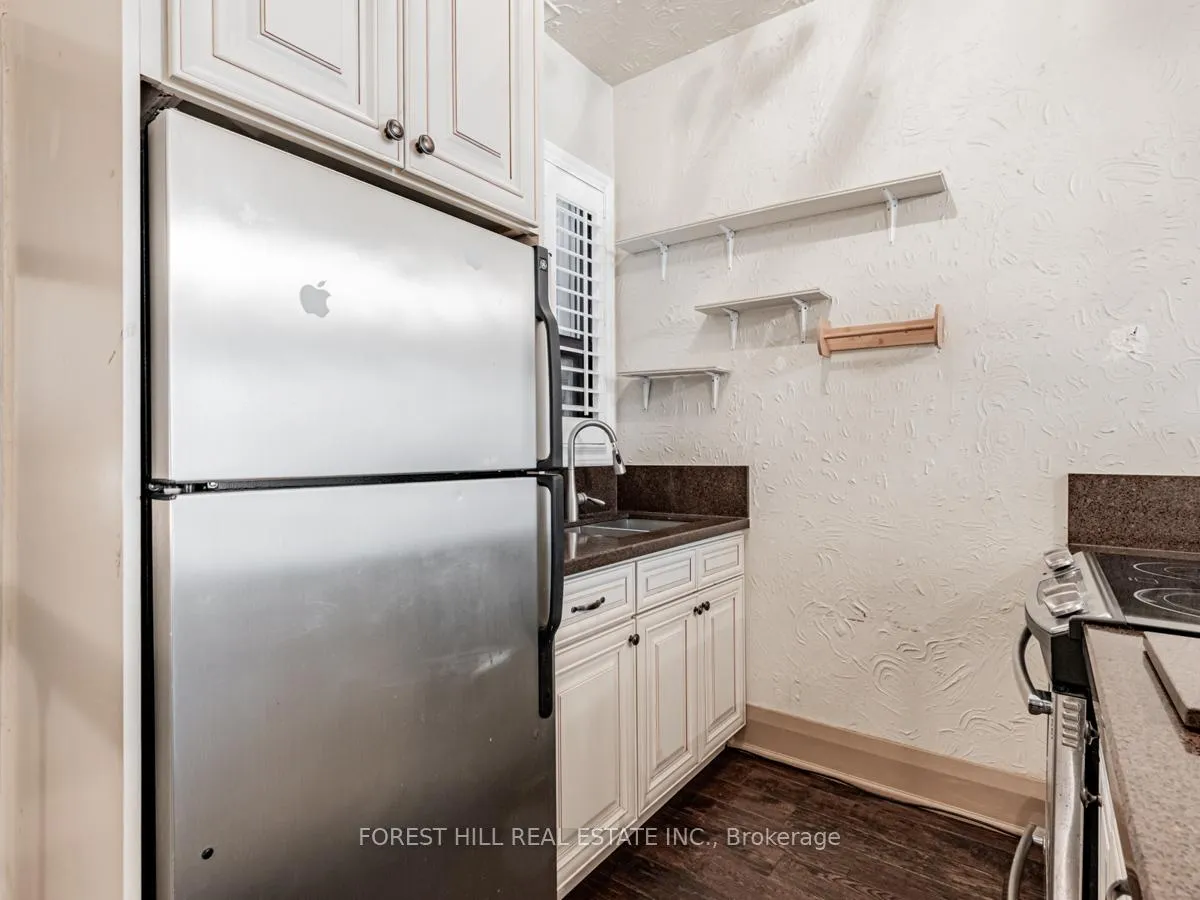 Photo 11 of 54 De Grassi Street, Toronto, South Riverdale — HOMEH