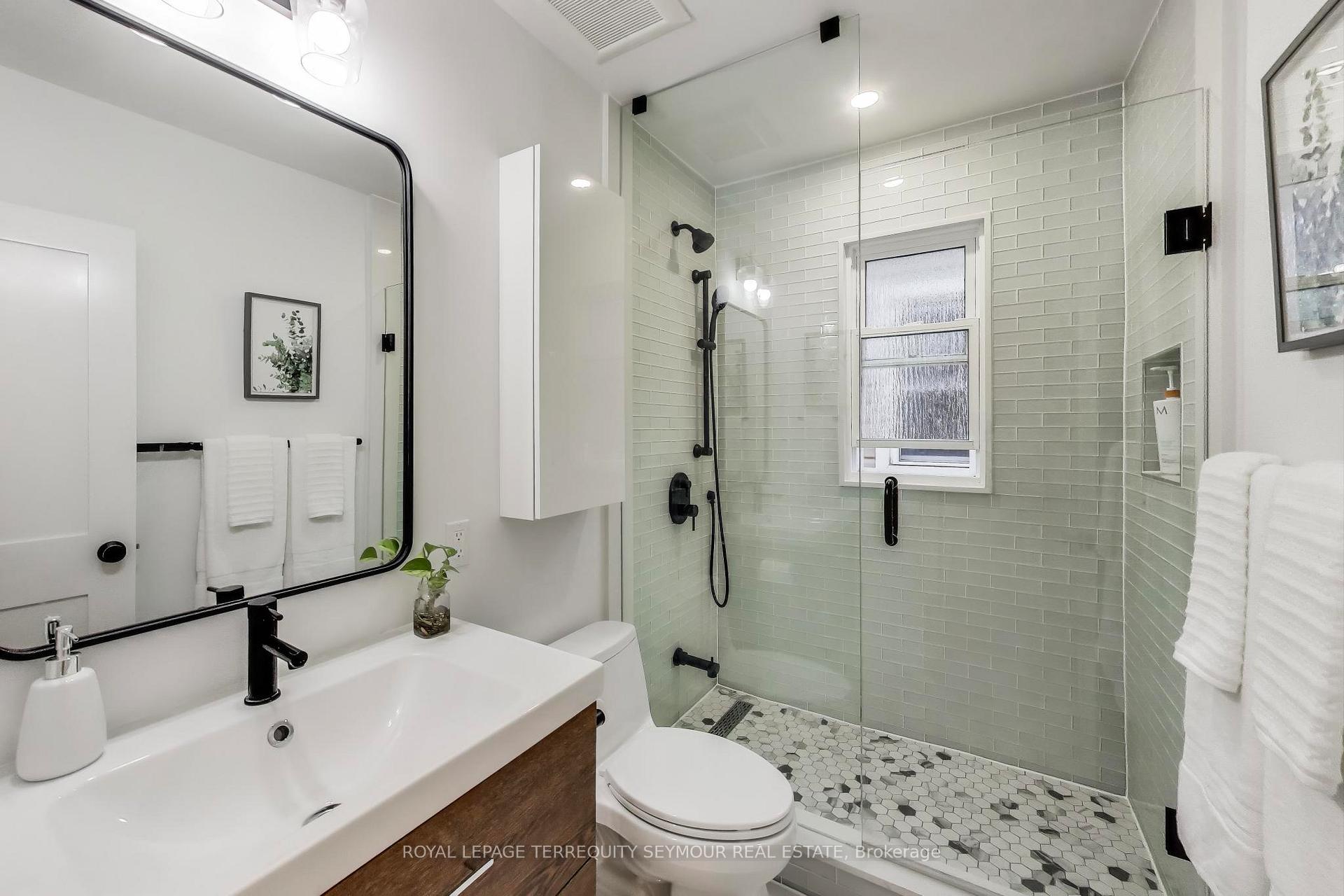 Photo 18 of 351 Roehampton Avenue, Toronto, Mount Pleasant East — HOMEH