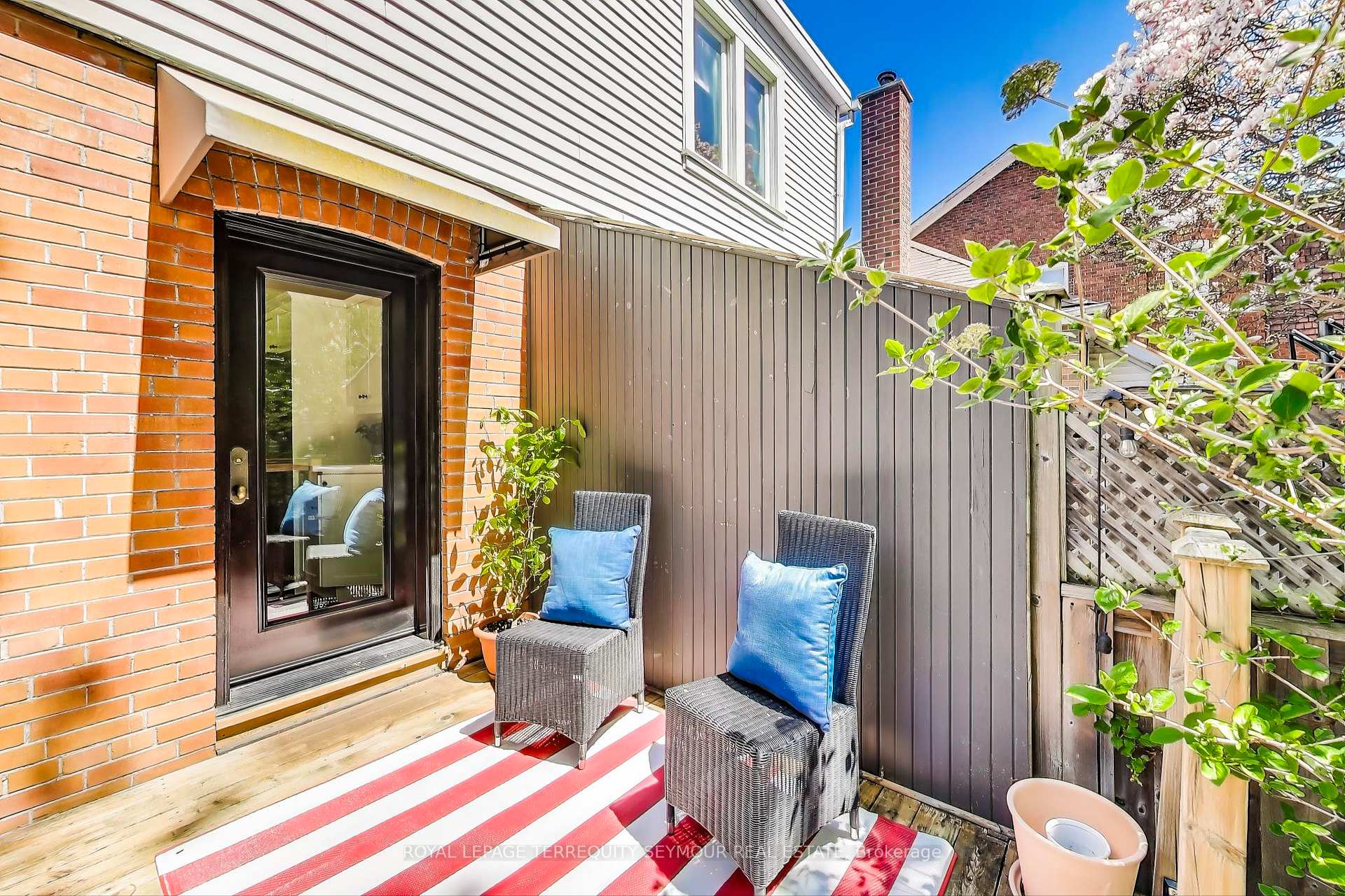 Photo 24 of 351 Roehampton Avenue, Toronto, Mount Pleasant East — HOMEH