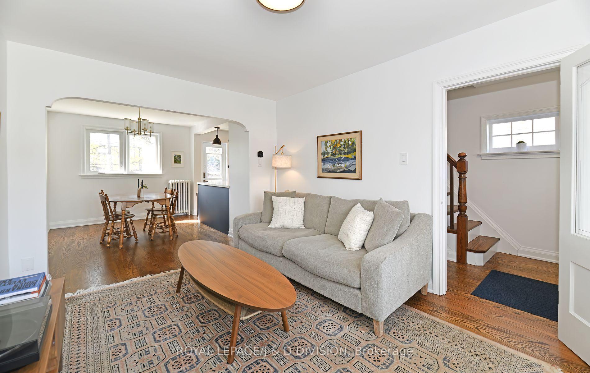 Photo 7 of 175 Donlea Drive, Toronto, Leaside — HOMEH
