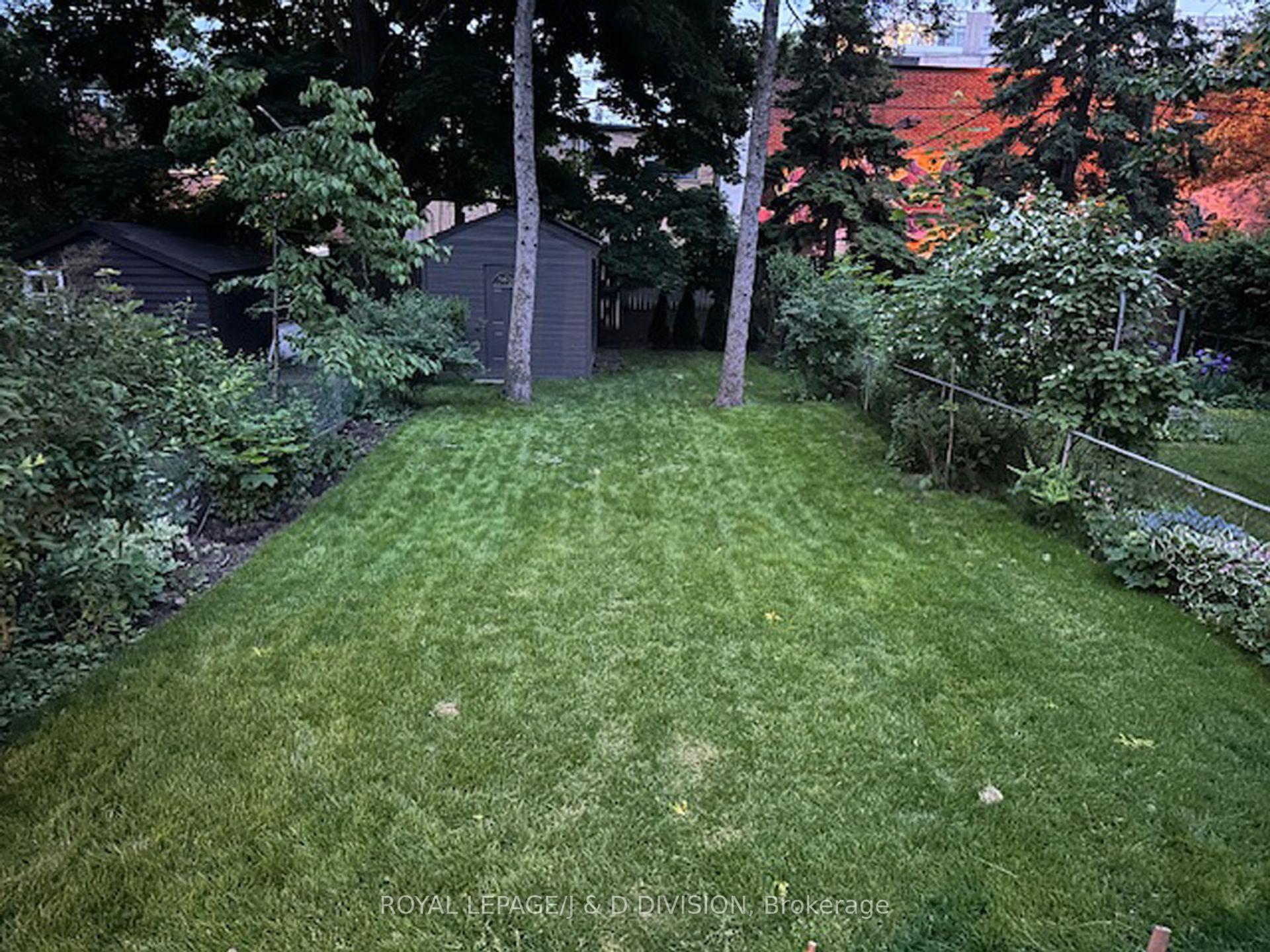 Photo 21 of 175 Donlea Drive, Toronto, Leaside — HOMEH