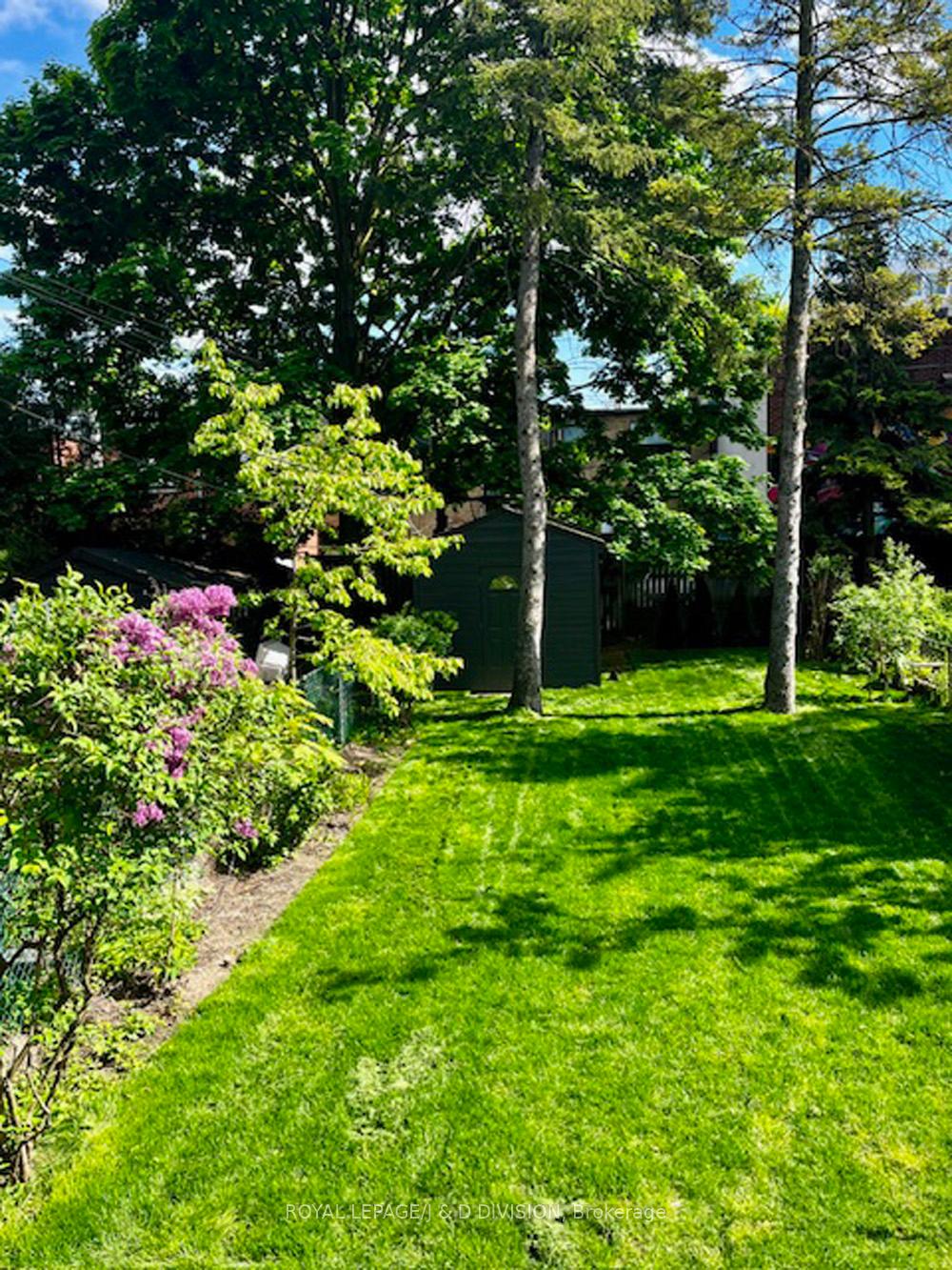 Photo 24 of 175 Donlea Drive, Toronto, Leaside — HOMEH