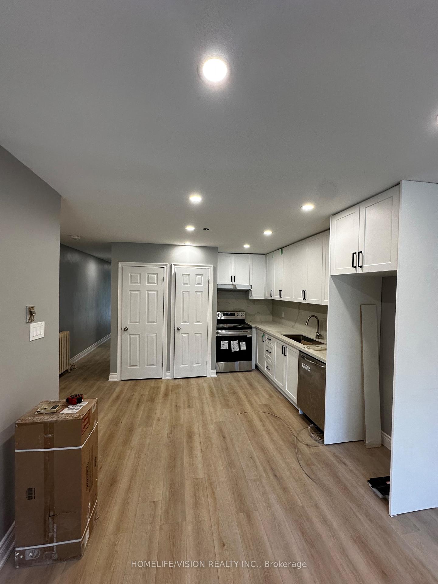 Photo 6 of 2877A St Clair Avenue E, Toronto, O'Connor-Parkview — HOMEH