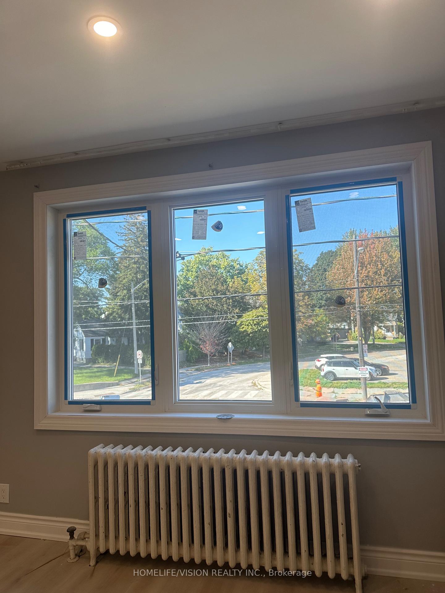 Photo 12 of 2877A St Clair Avenue E, Toronto, O'Connor-Parkview — HOMEH