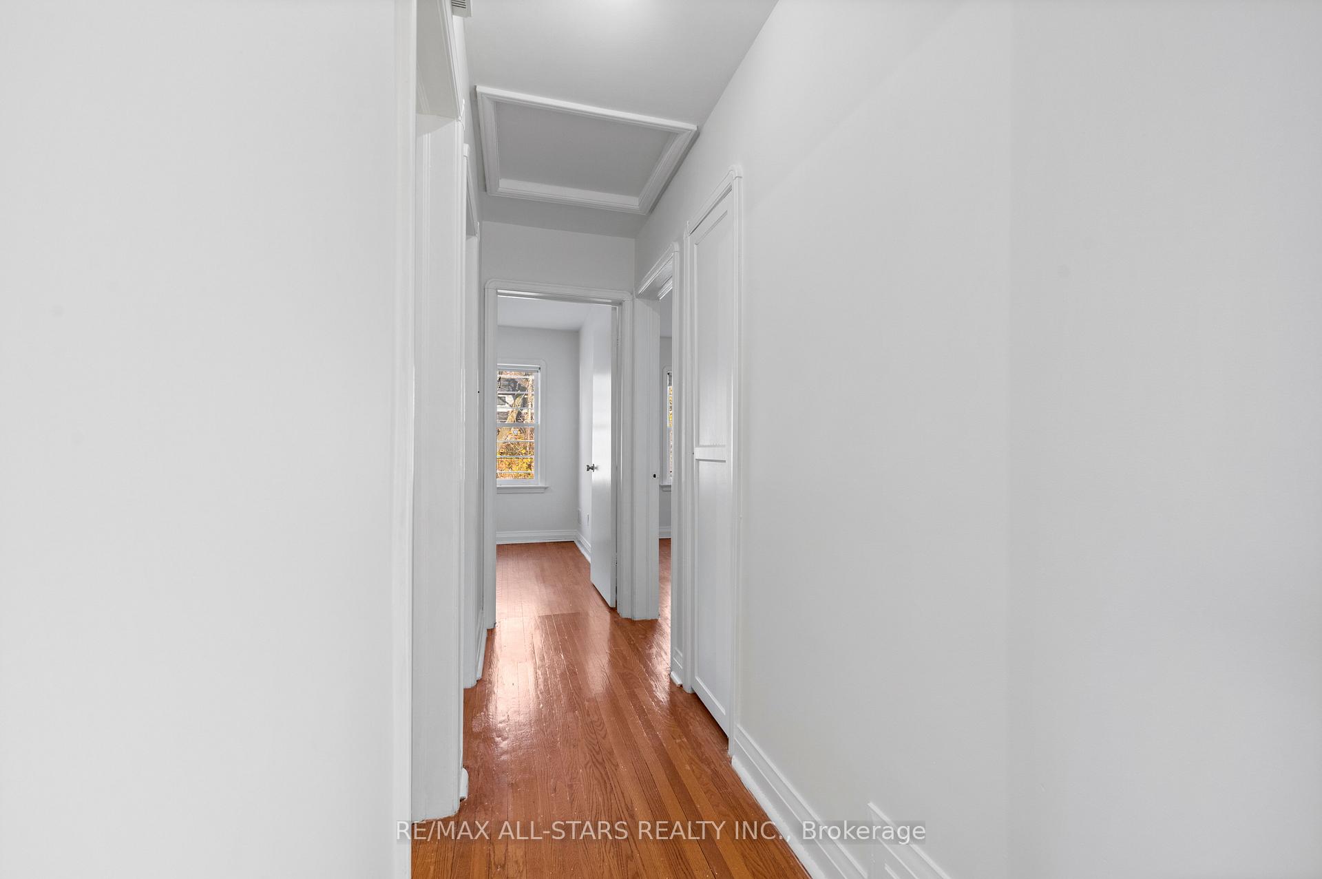 Photo 22 of 24 Donora Drive, Toronto, Crescent Town — HOMEH