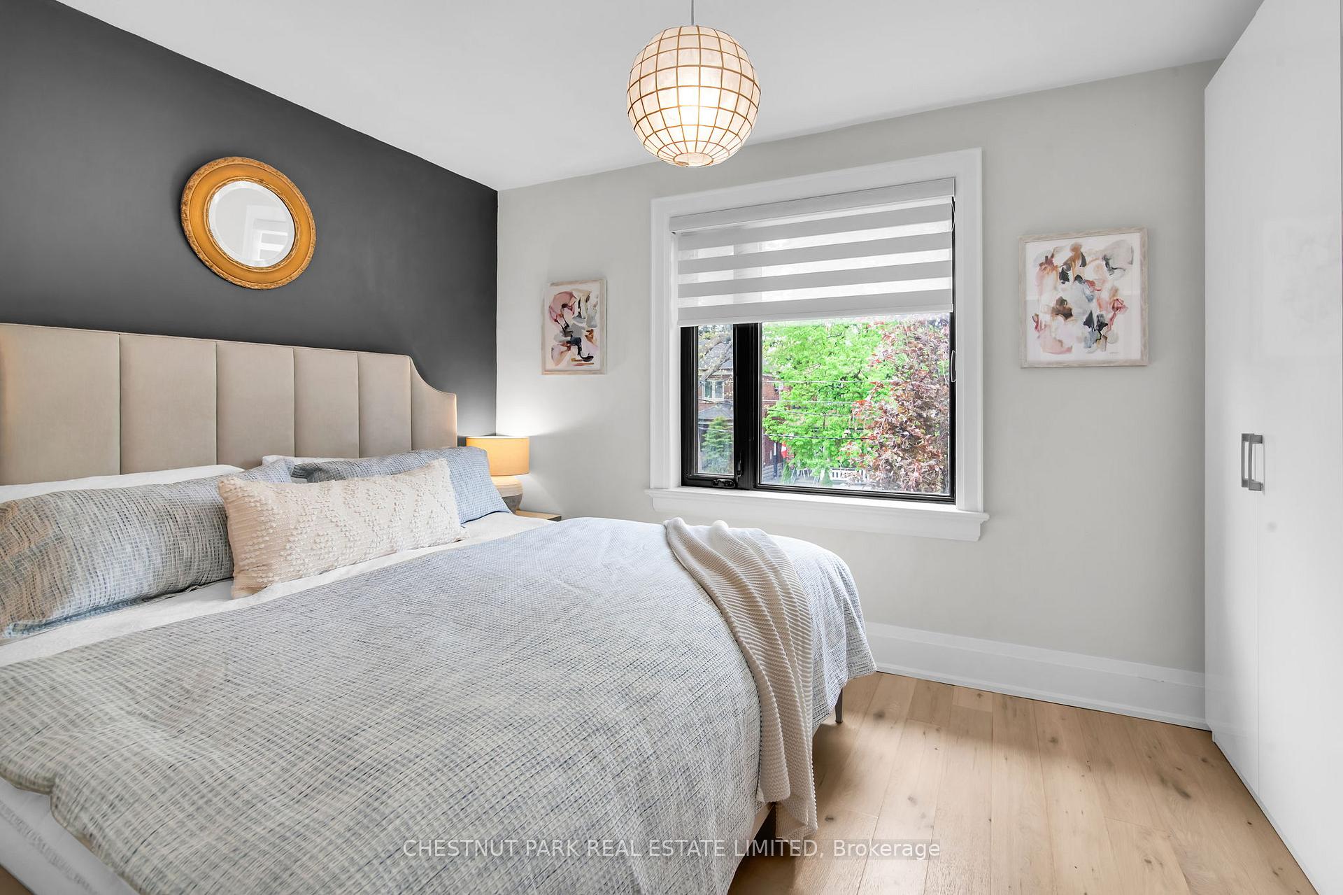 Photo 13 of 681 Hillsdale Avenue E, Toronto, Mount Pleasant East — HOMEH