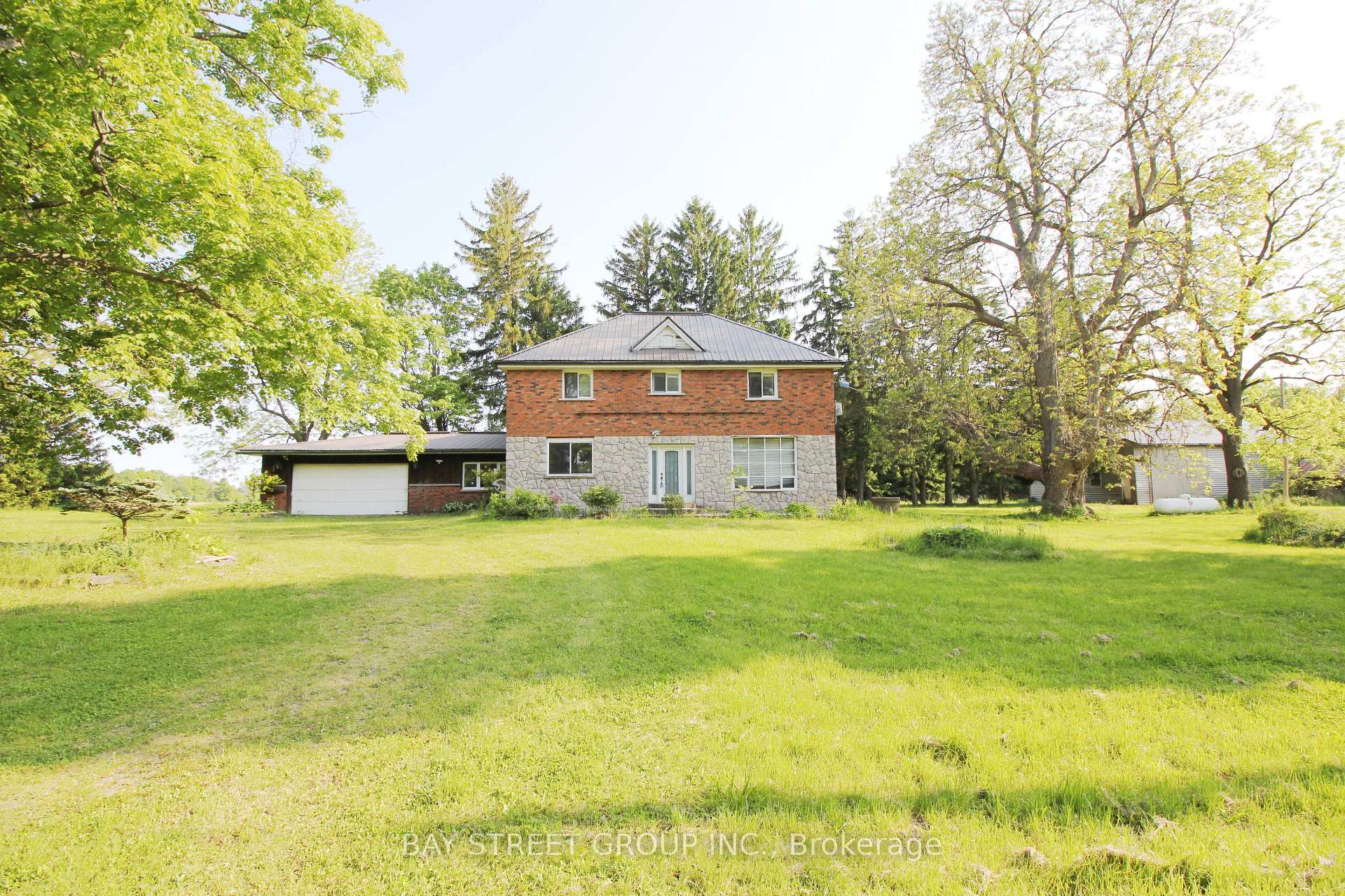 Photo 8 of 2757 Barron Road, Thorold, Cataract Road — HOMEH