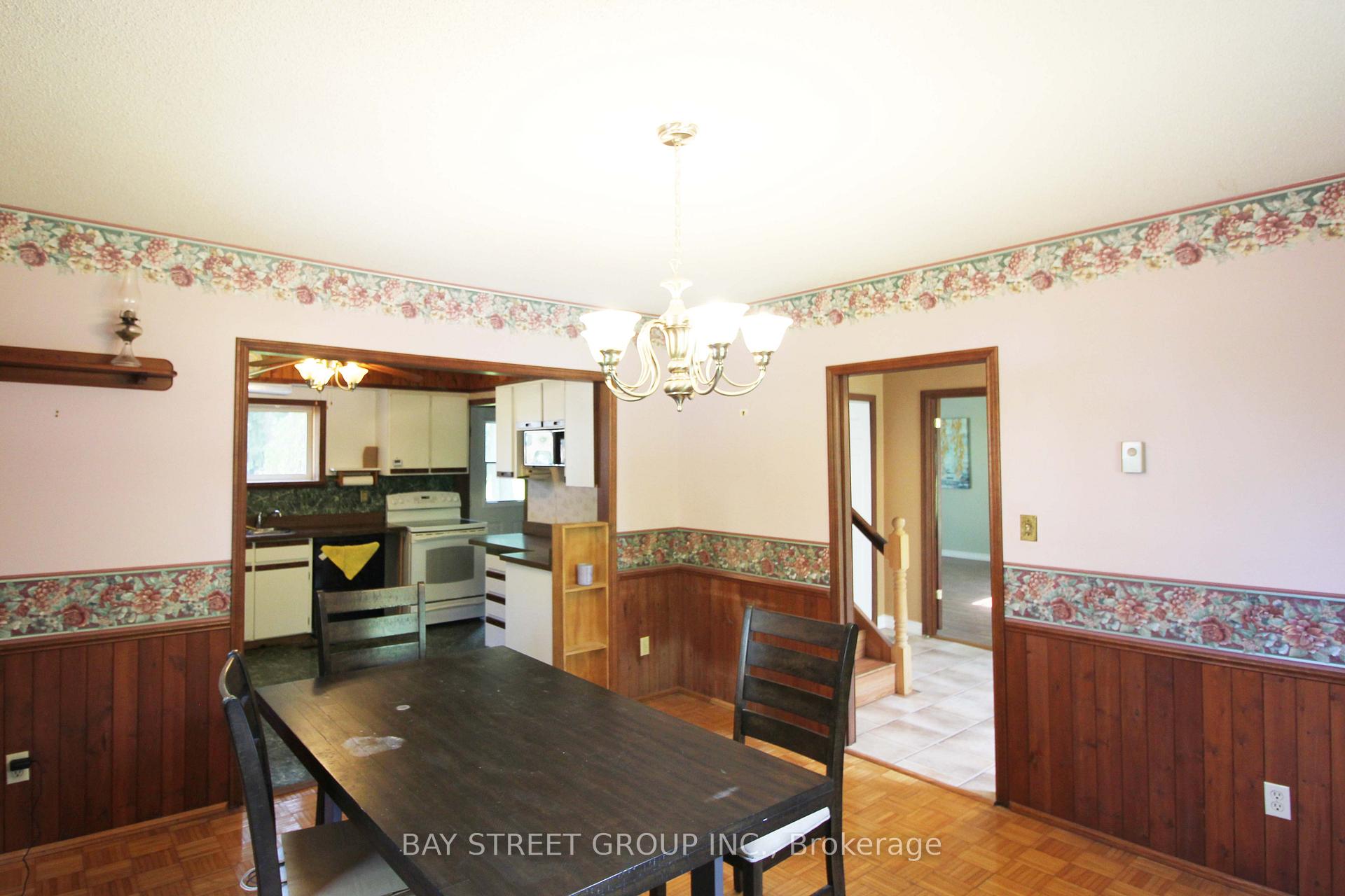 Photo 10 of 2757 Barron Road, Thorold, Cataract Road — HOMEH