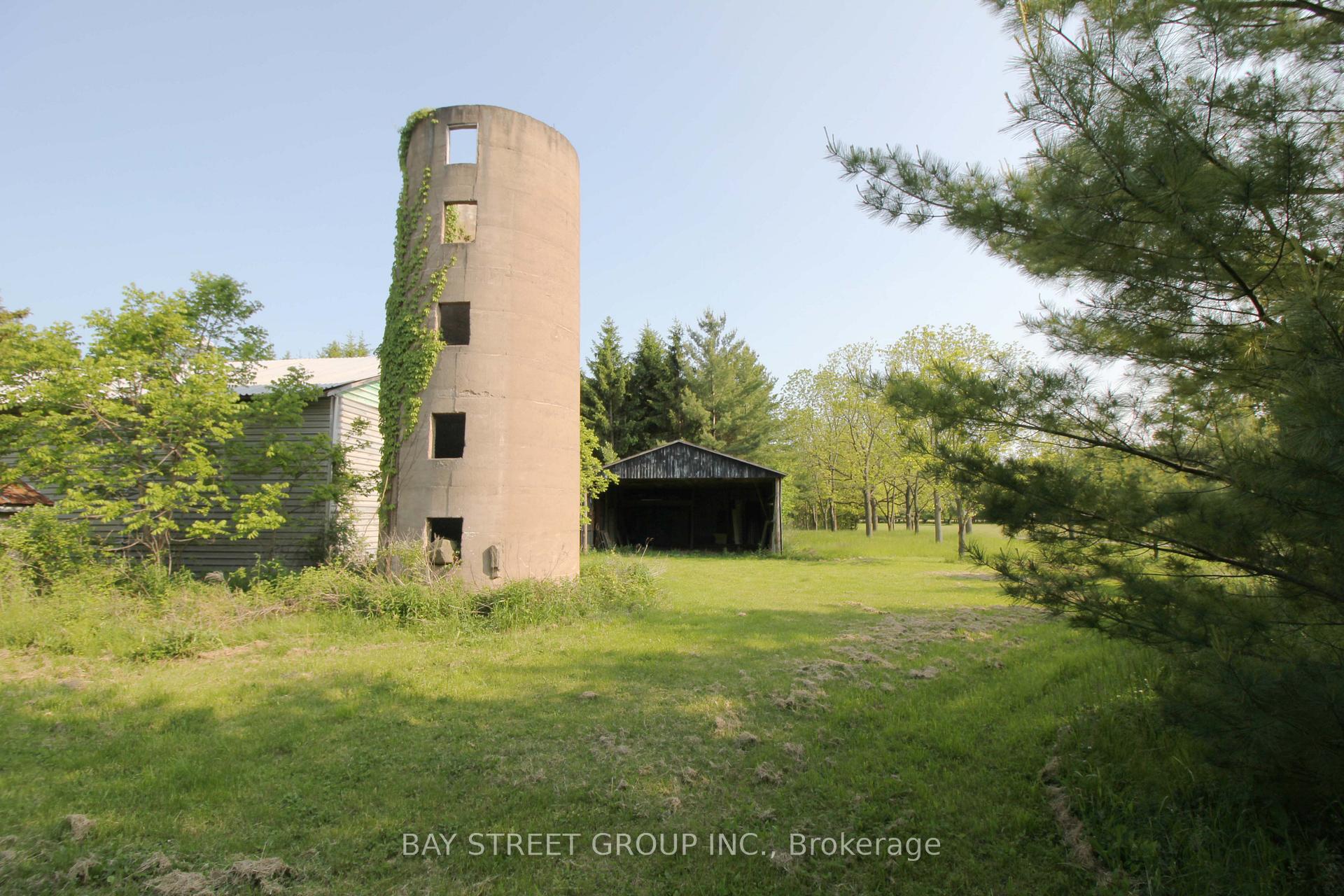 Photo 16 of 2757 Barron Road, Thorold, Cataract Road — HOMEH