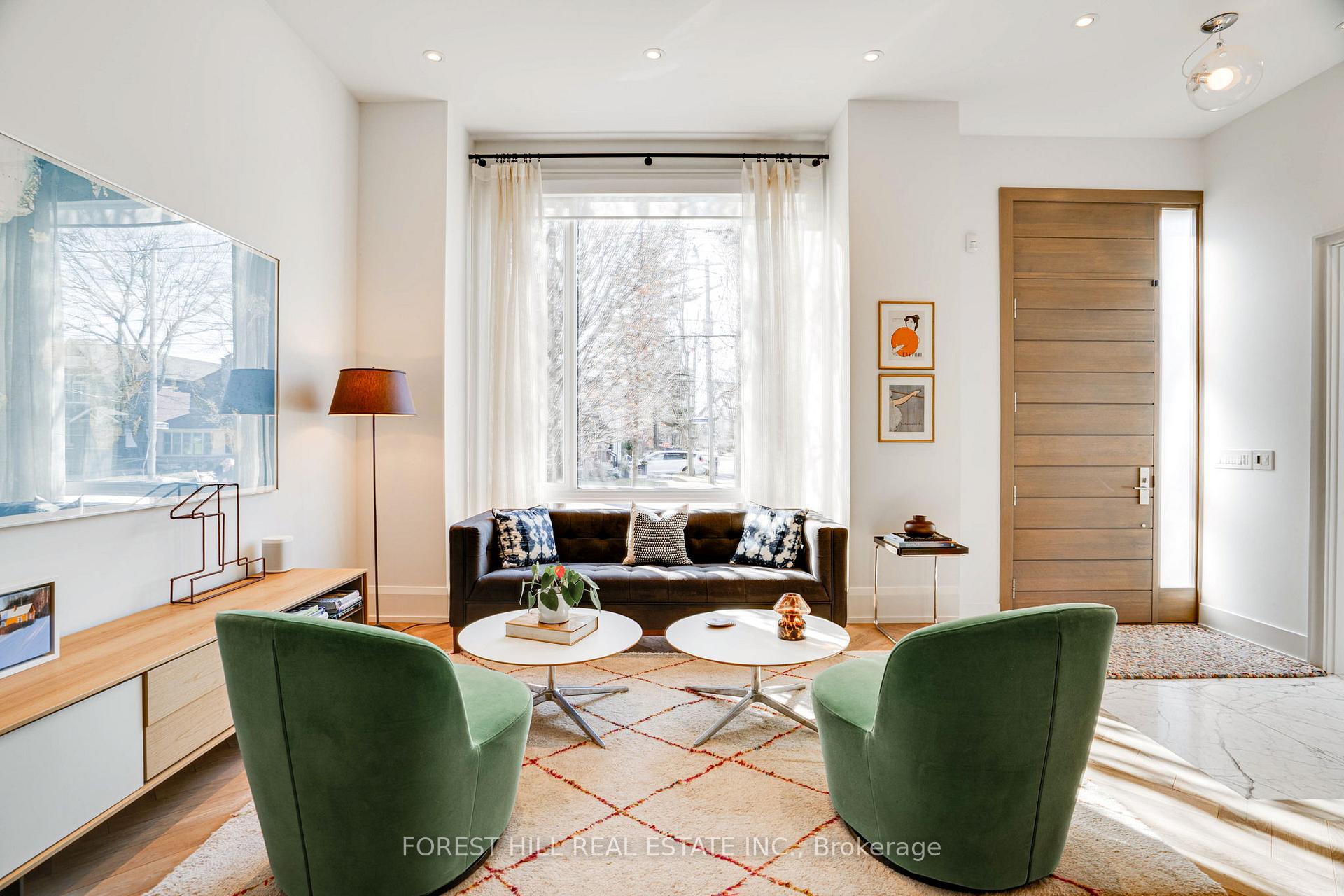 Photo 5 of 220 Heath Street E, Toronto, Rosedale-Moore Park — HOMEH