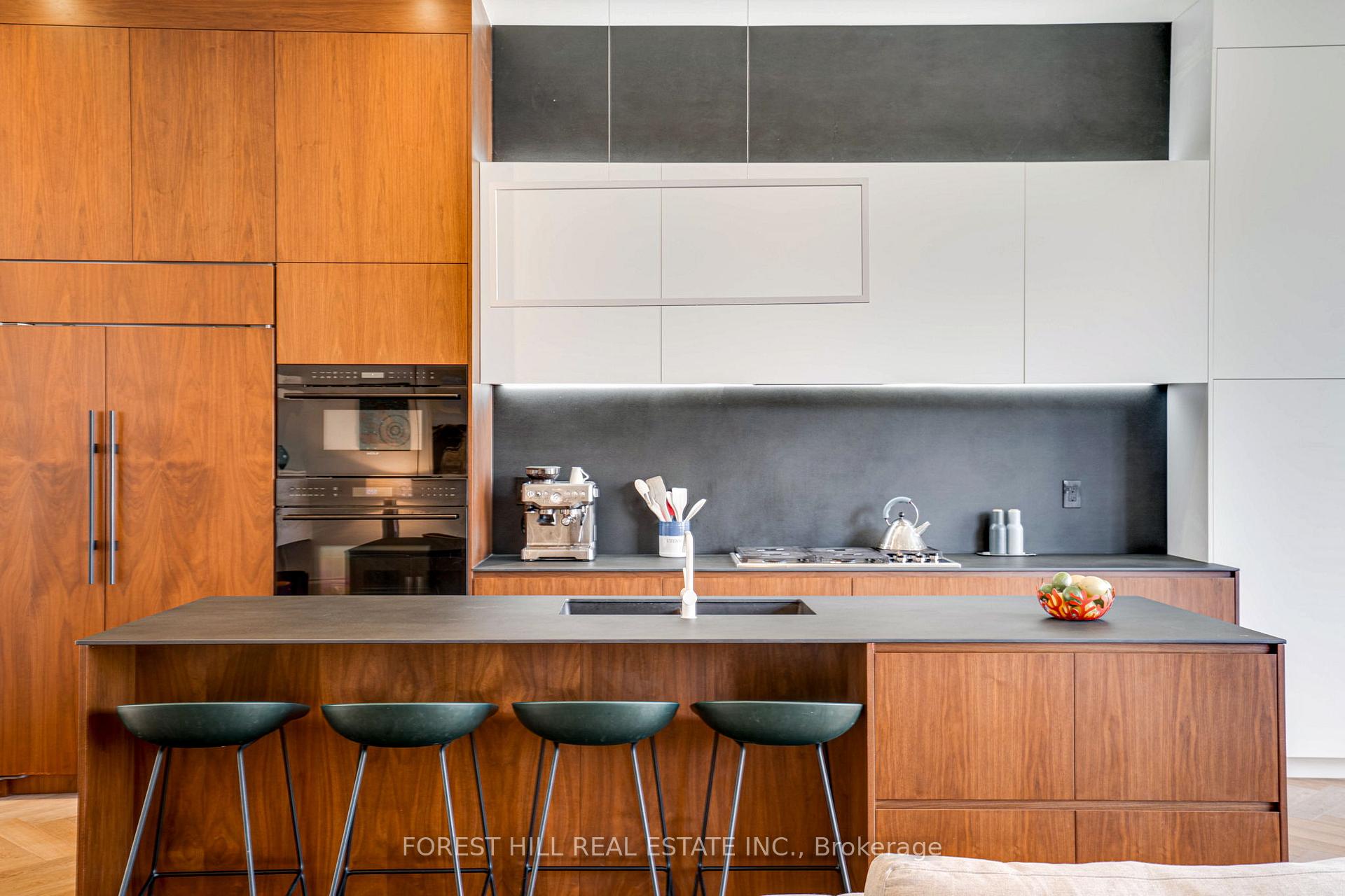 Photo 10 of 220 Heath Street E, Toronto, Rosedale-Moore Park — HOMEH
