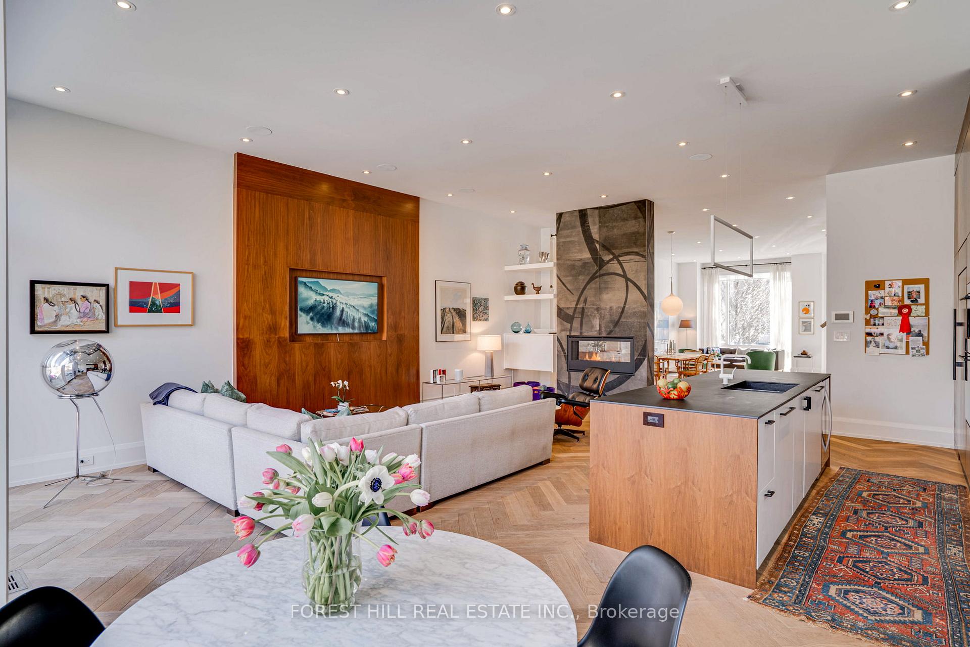 Photo 14 of 220 Heath Street E, Toronto, Rosedale-Moore Park — HOMEH