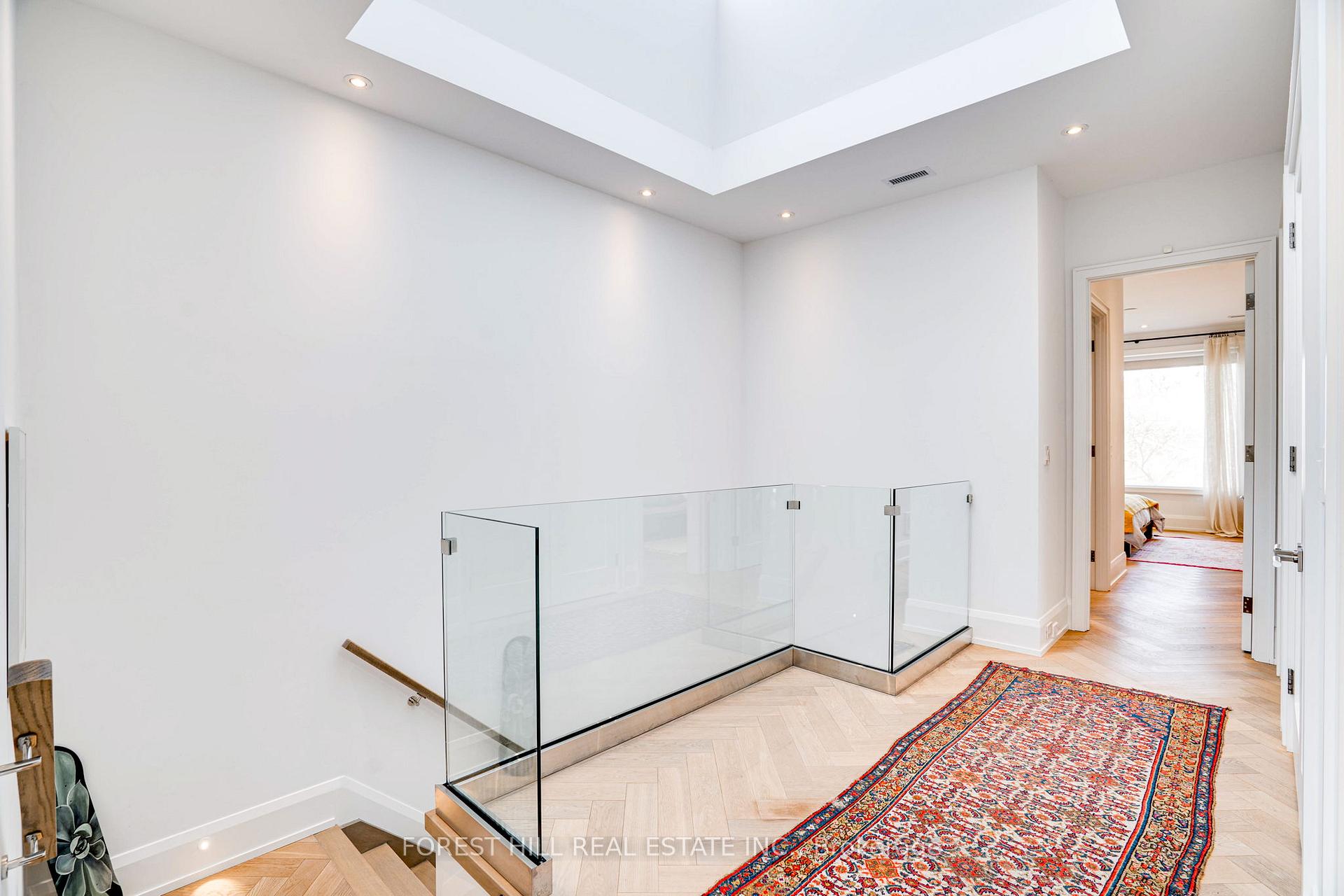 Photo 17 of 220 Heath Street E, Toronto, Rosedale-Moore Park — HOMEH