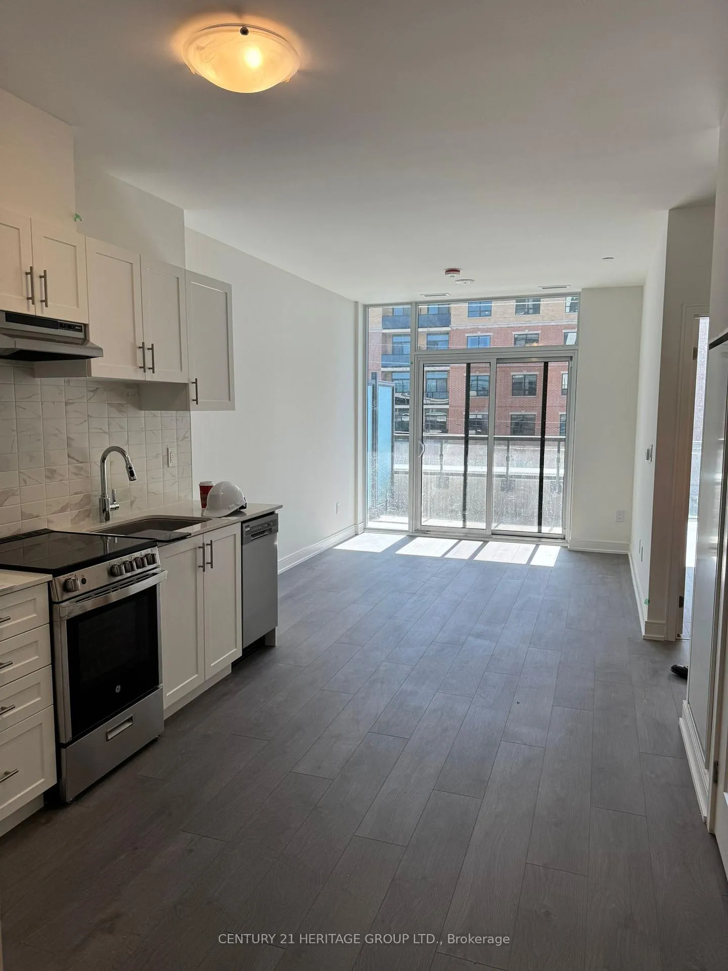 Front of Unit 315, 715 Davis Drive