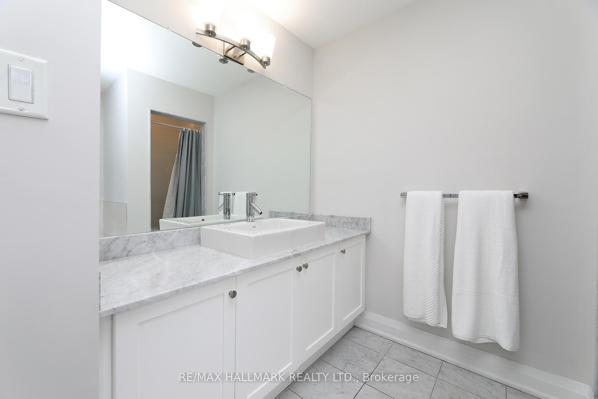 Photo 23 of 58 Raffeix Lane, Toronto, Regent Park — HOMEH