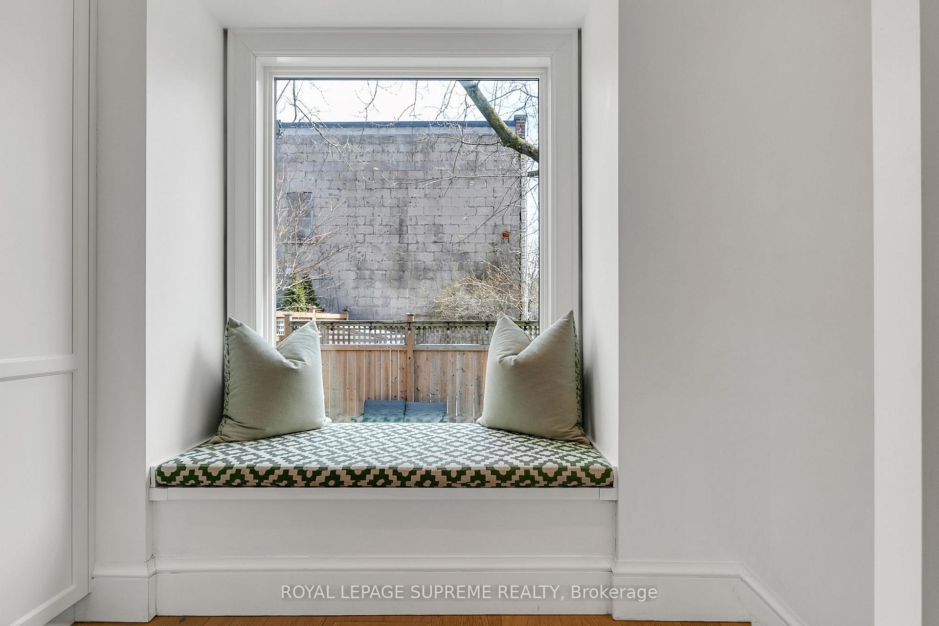 Photo 21 of 1 Martin Crescent, Toronto, Mount Pleasant East — HOMEH